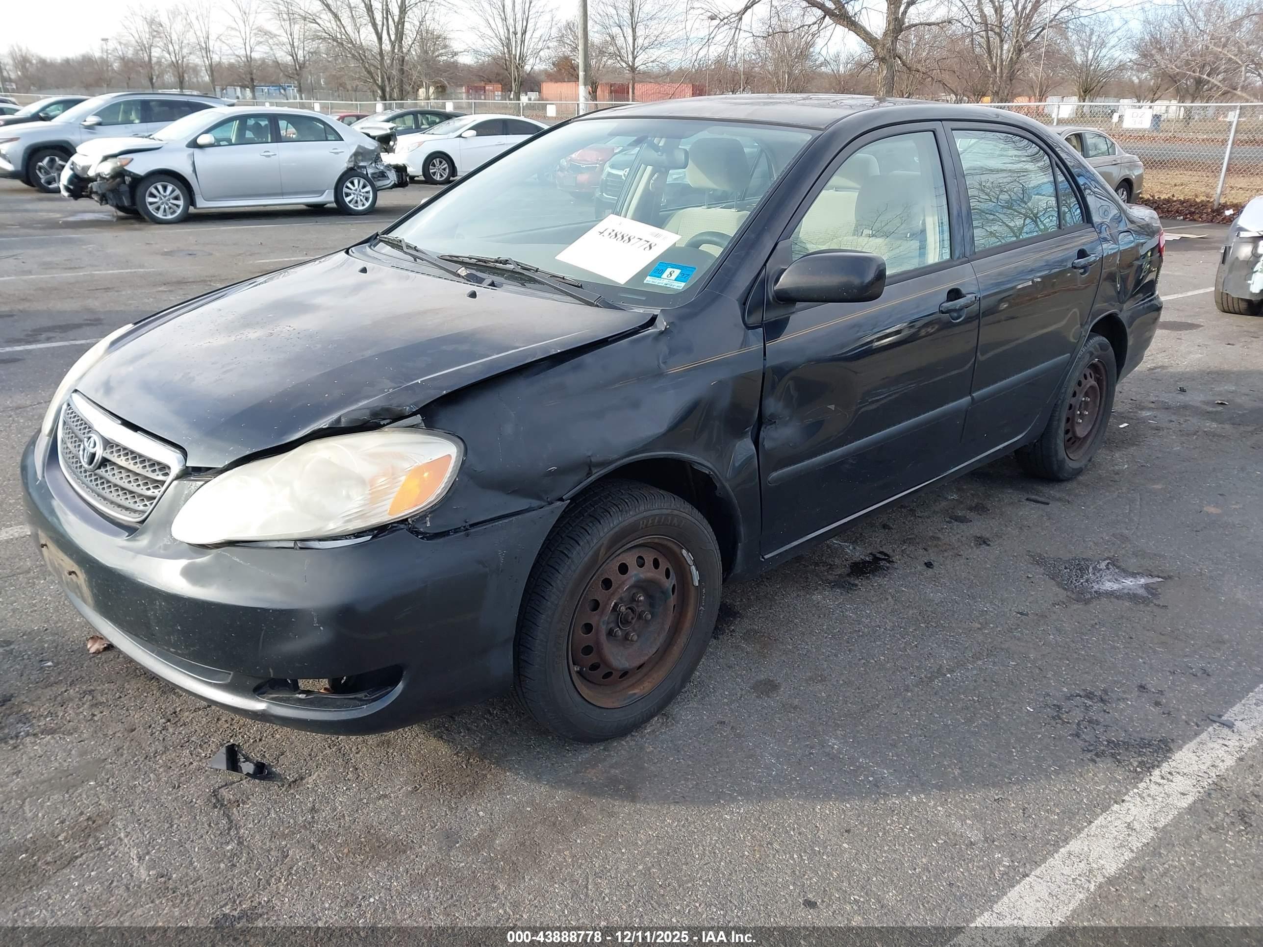 TOYOTA COROLLA image 2