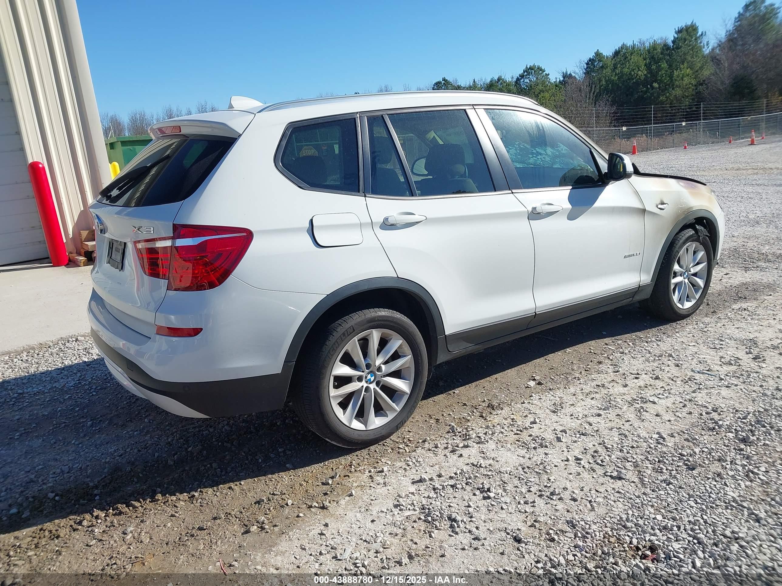 BMW X3 image 4