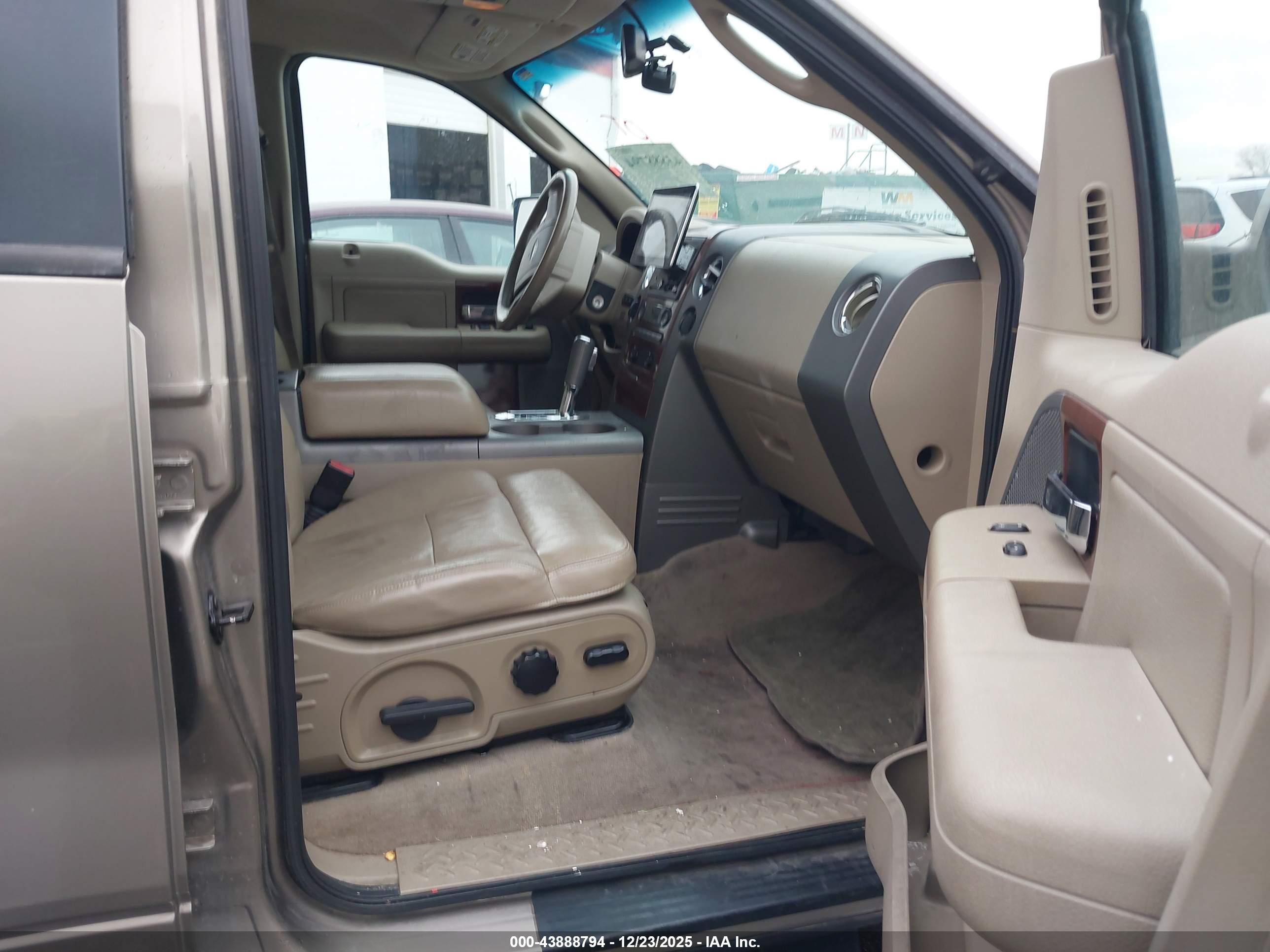 FORD F-150 image 5