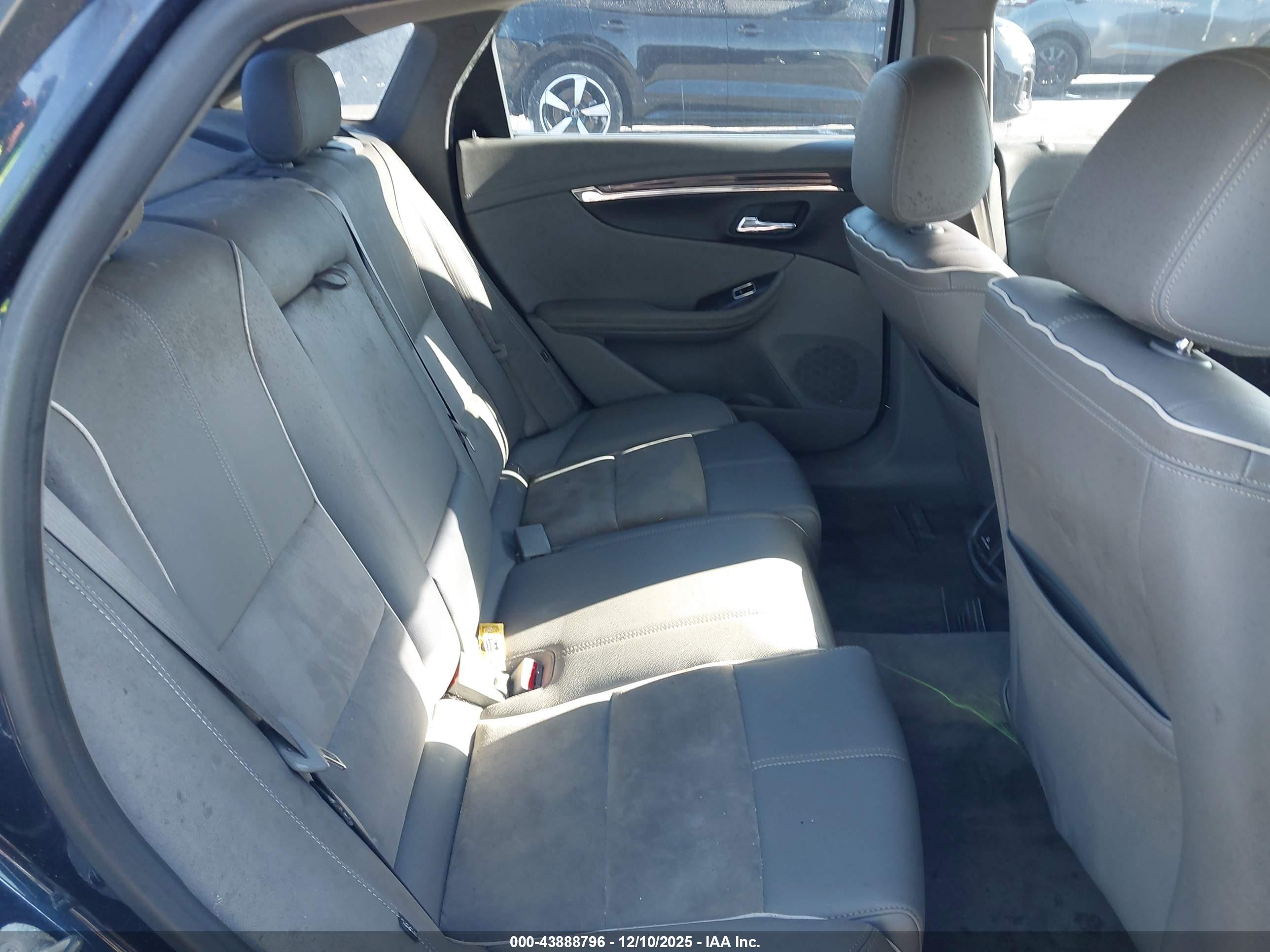 CHEVROLET IMPALA image 8