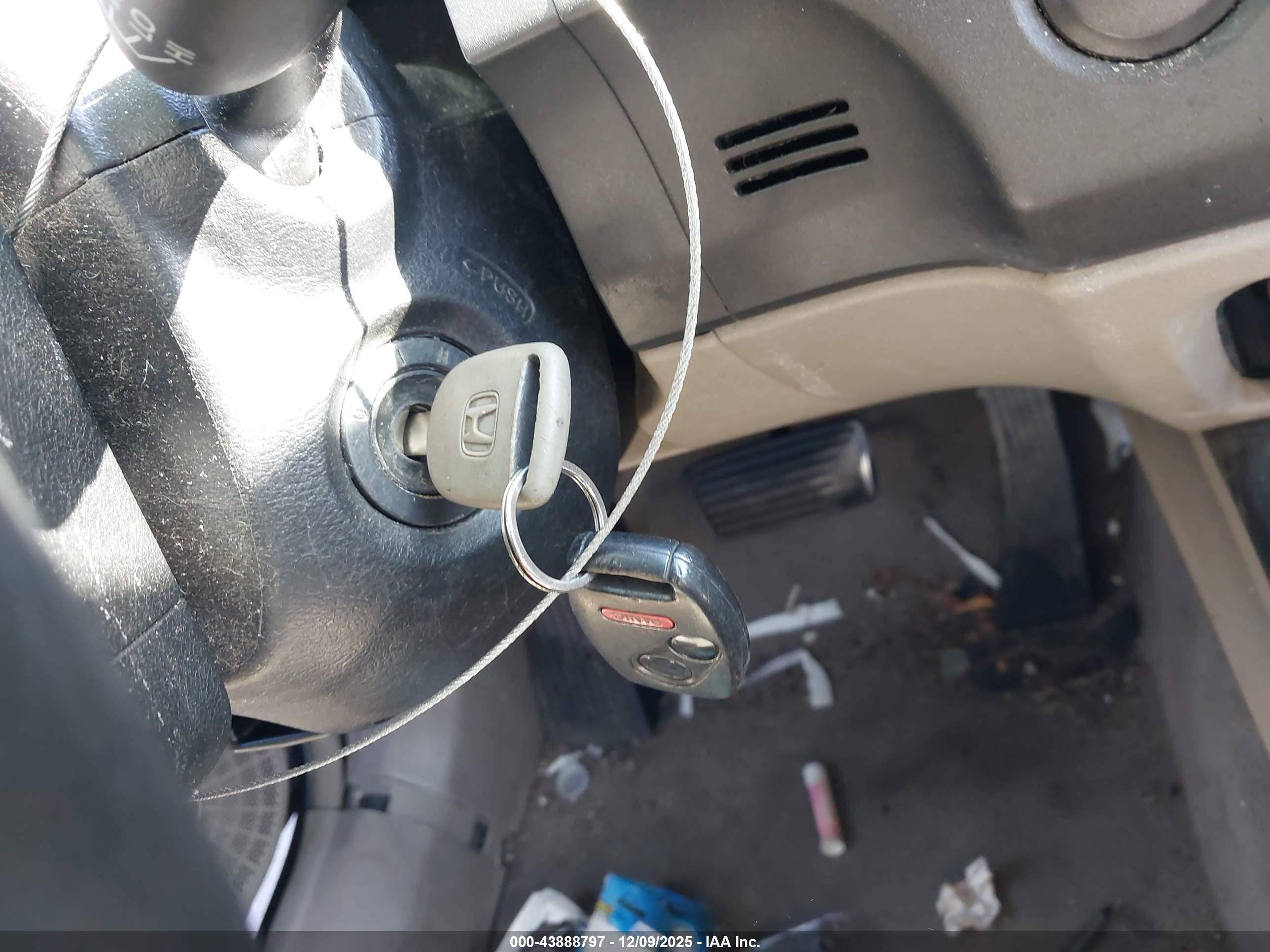 HONDA CIVIC image 11