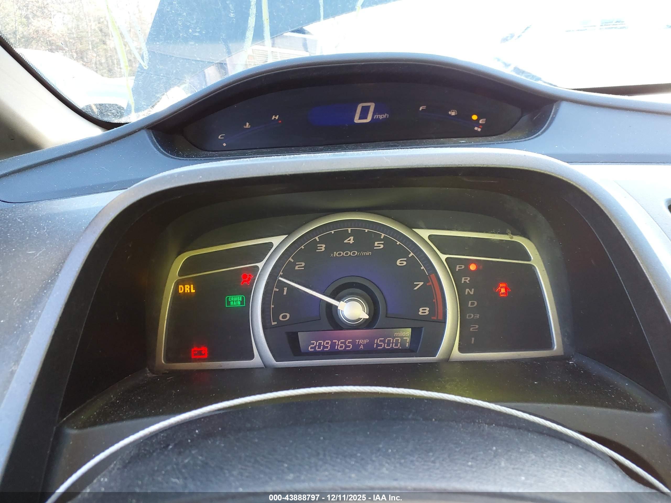 HONDA CIVIC image 7