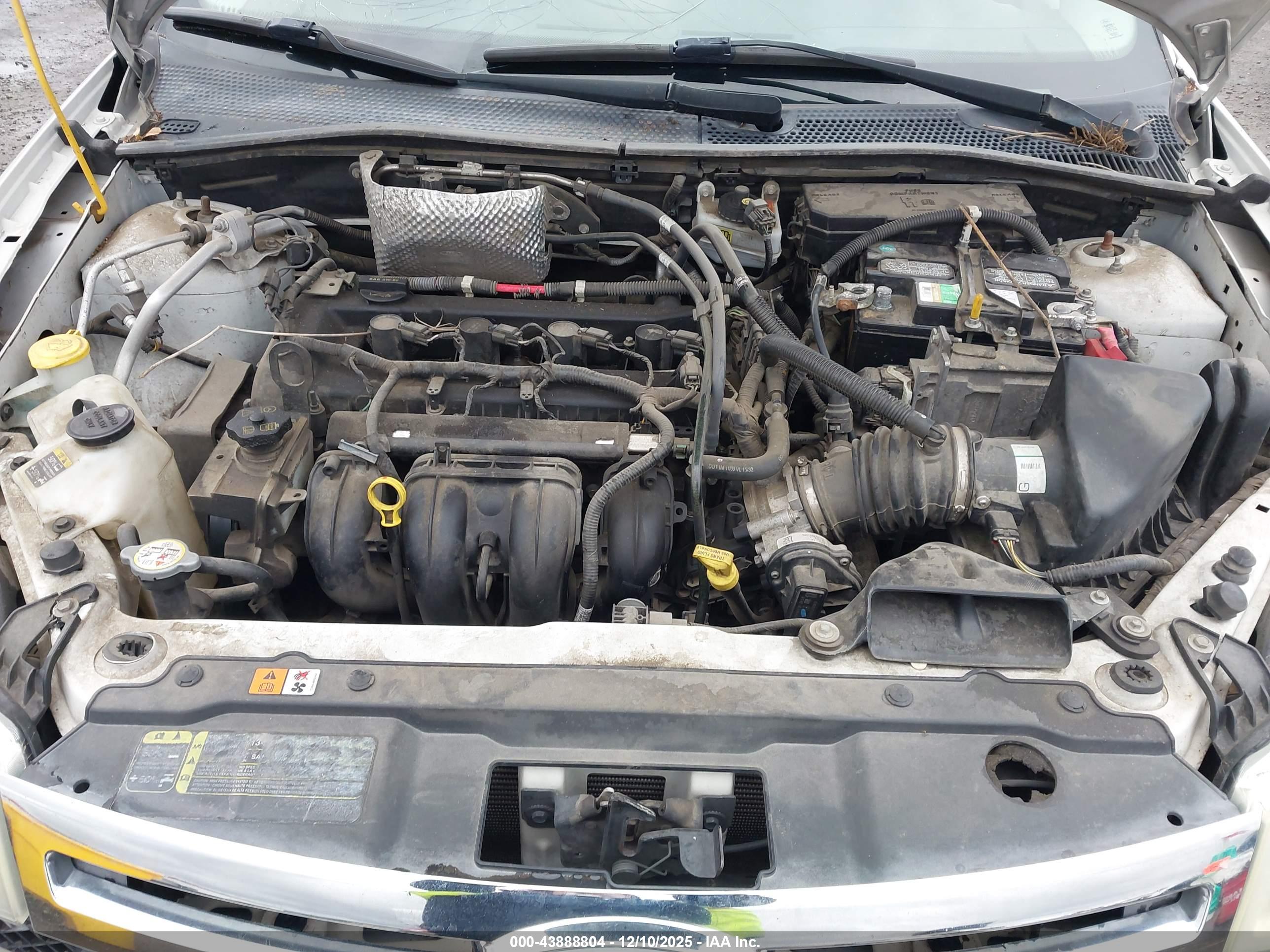 FORD FOCUS image 10