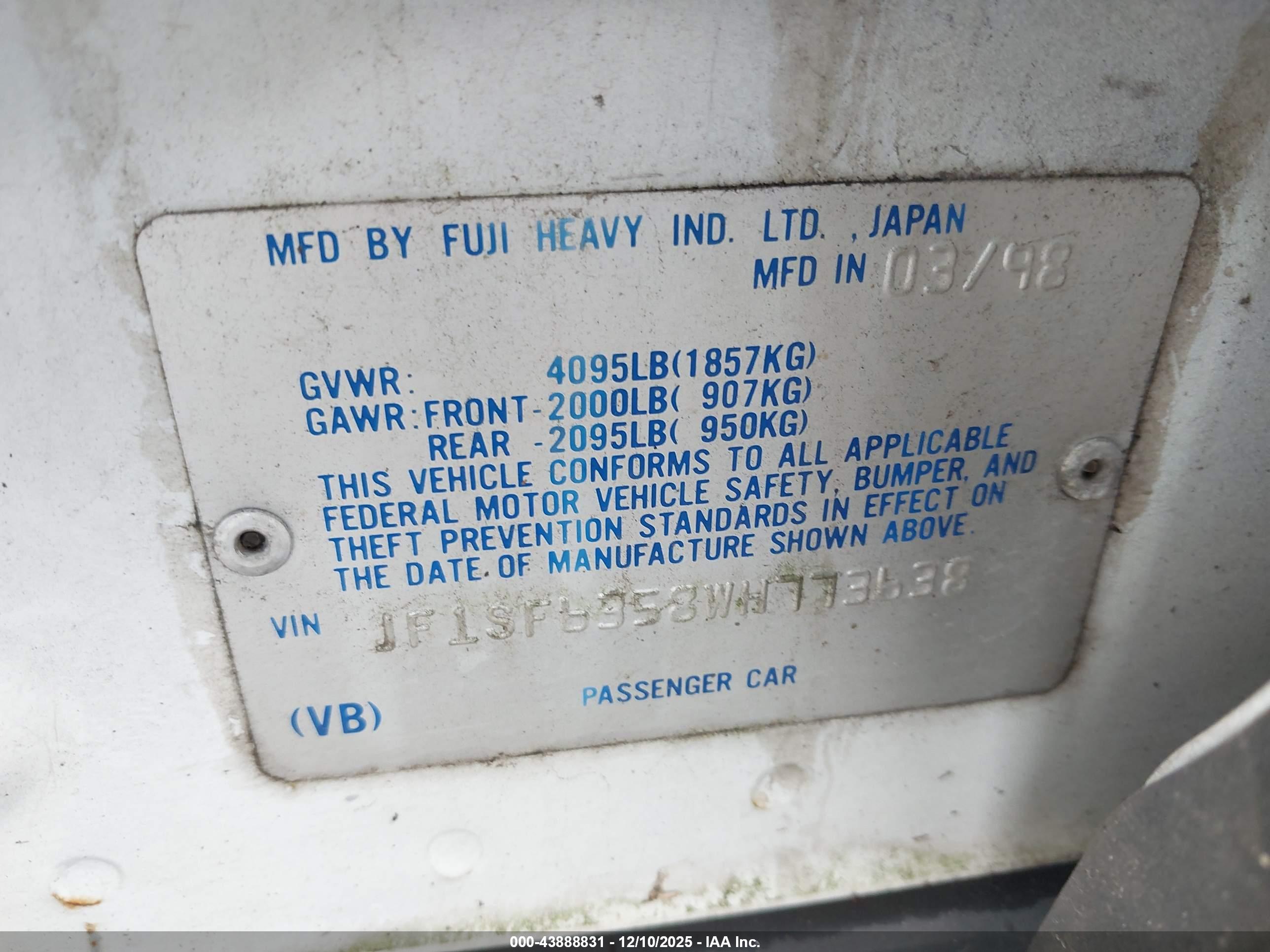 SUBARU FORESTER image 9