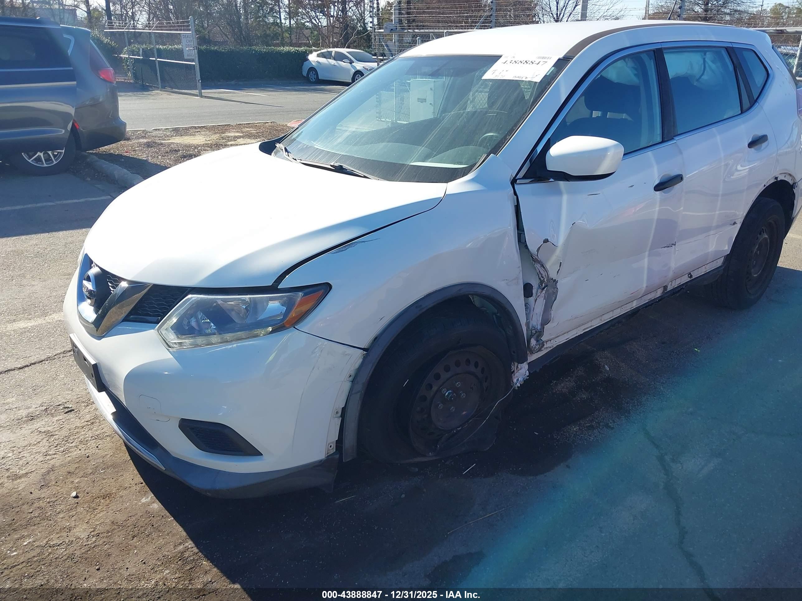 NISSAN ROGUE image 6