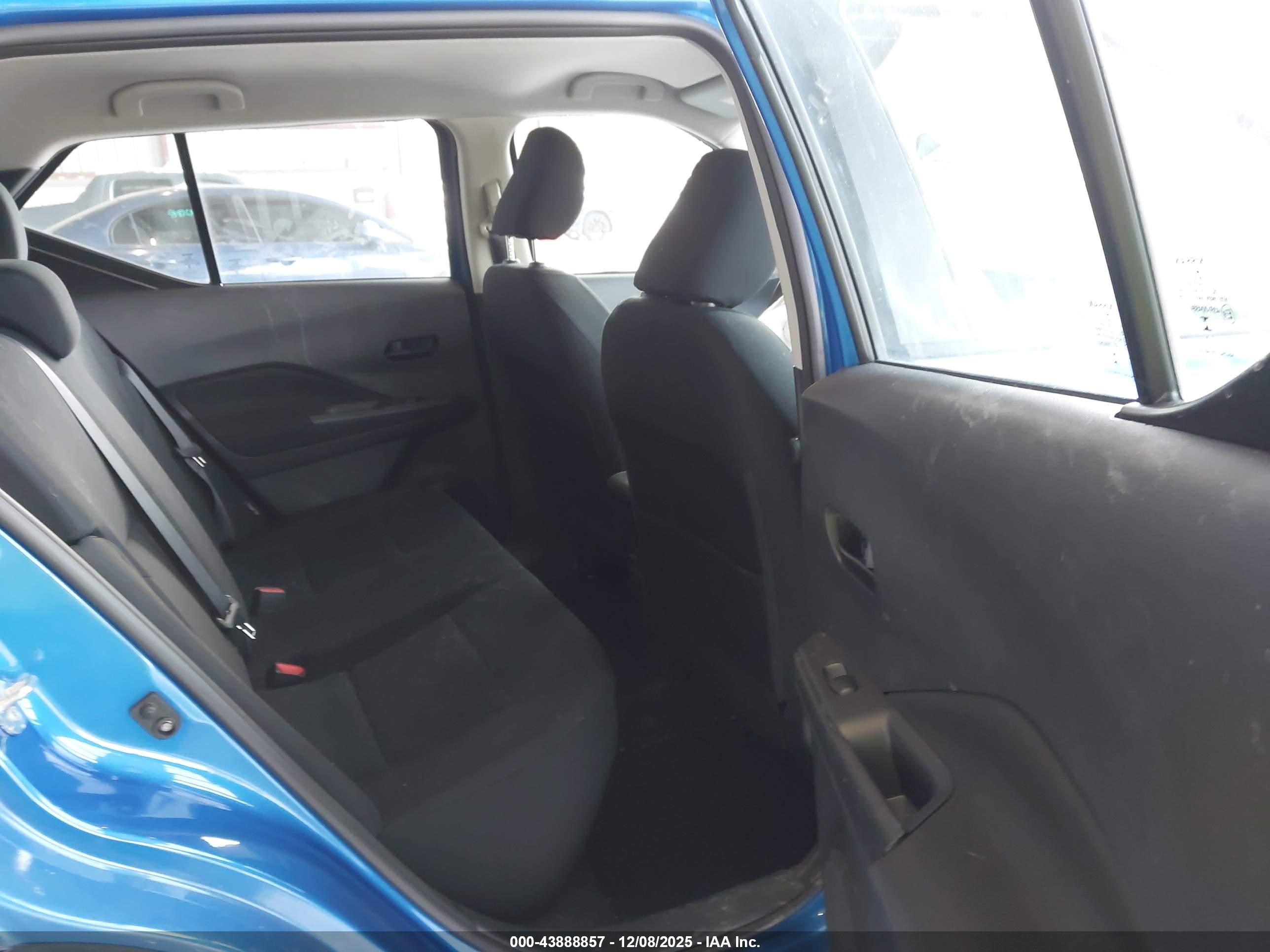 NISSAN KICKS image 8