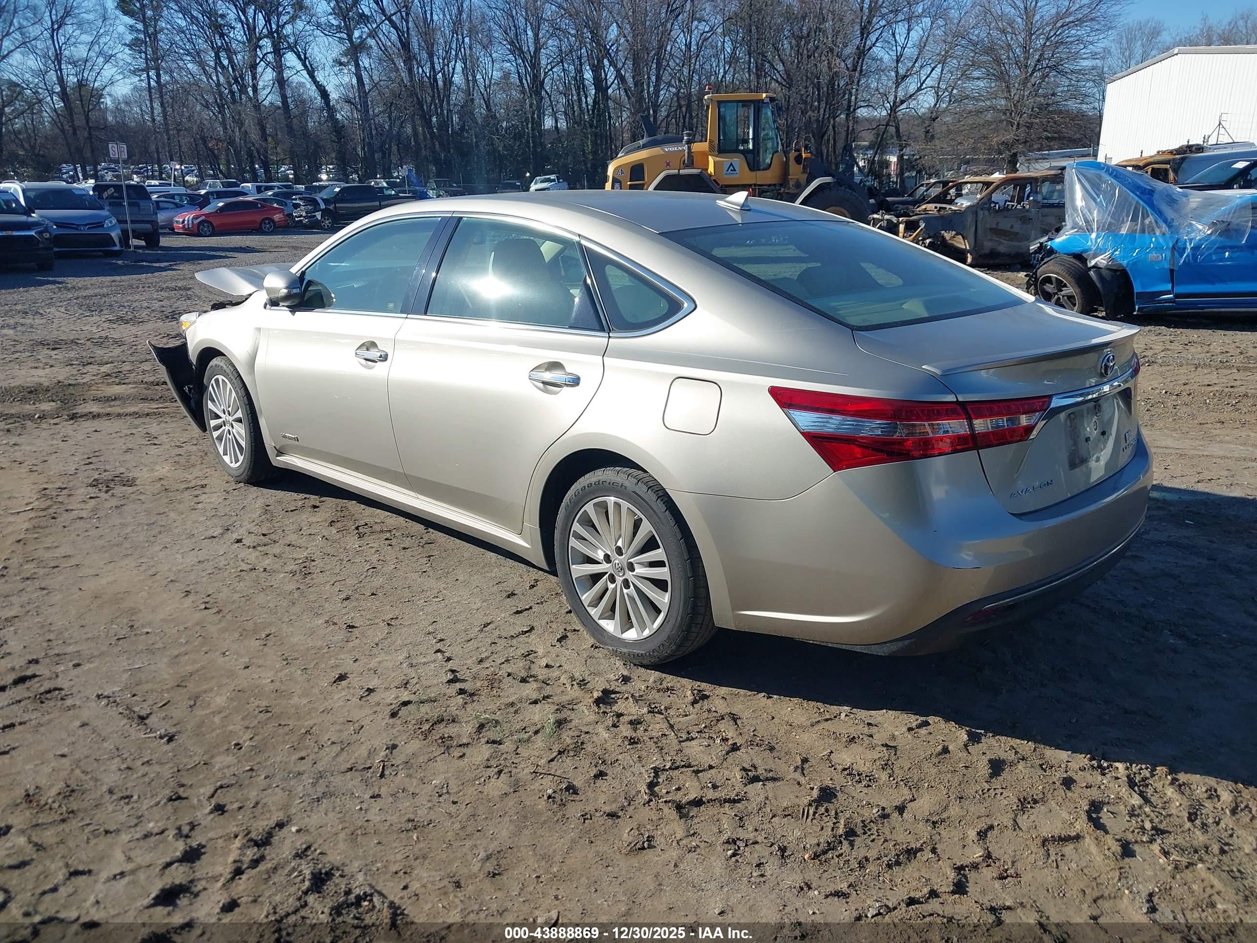 TOYOTA AVALON image 3