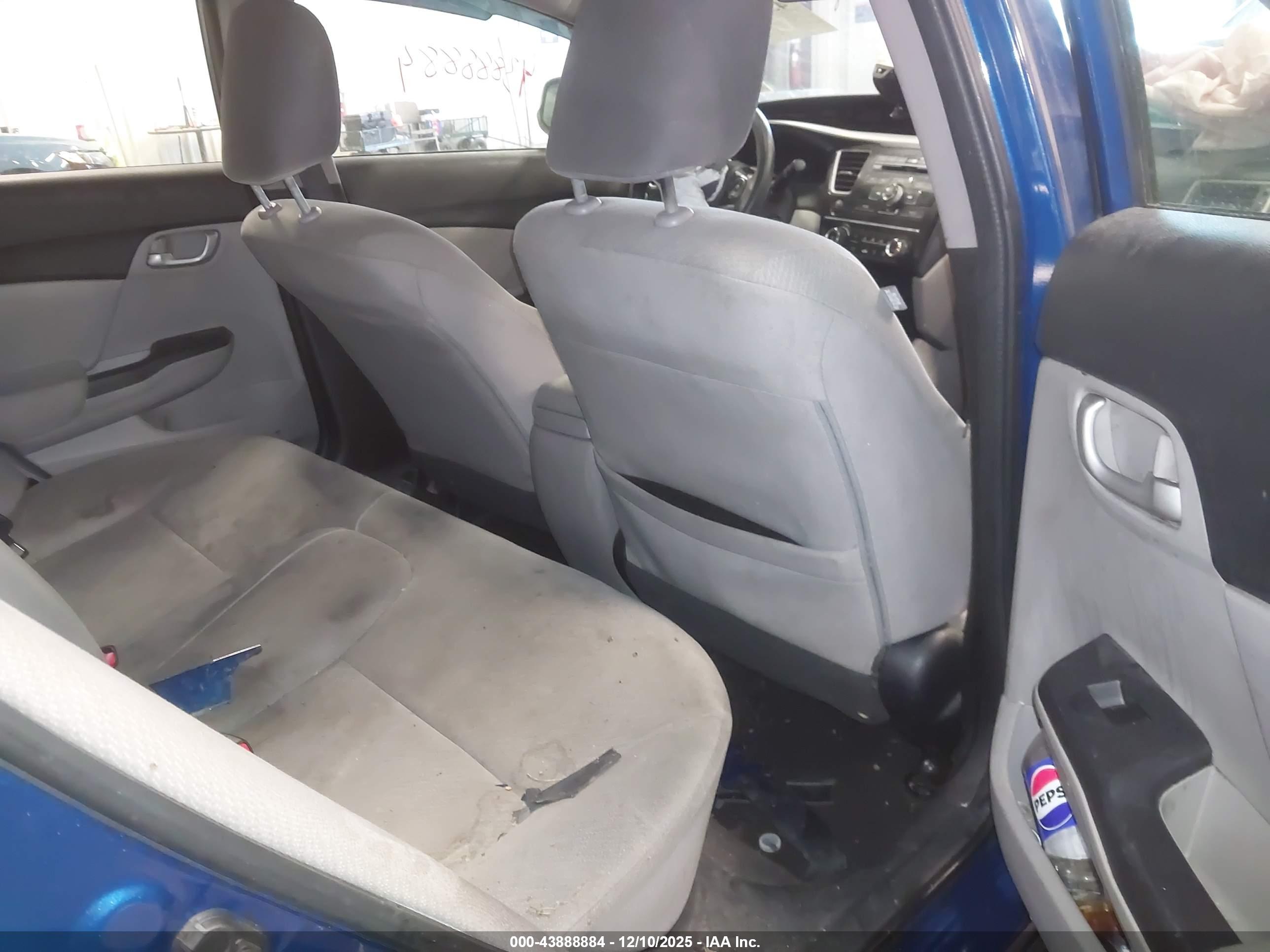 HONDA CIVIC image 8