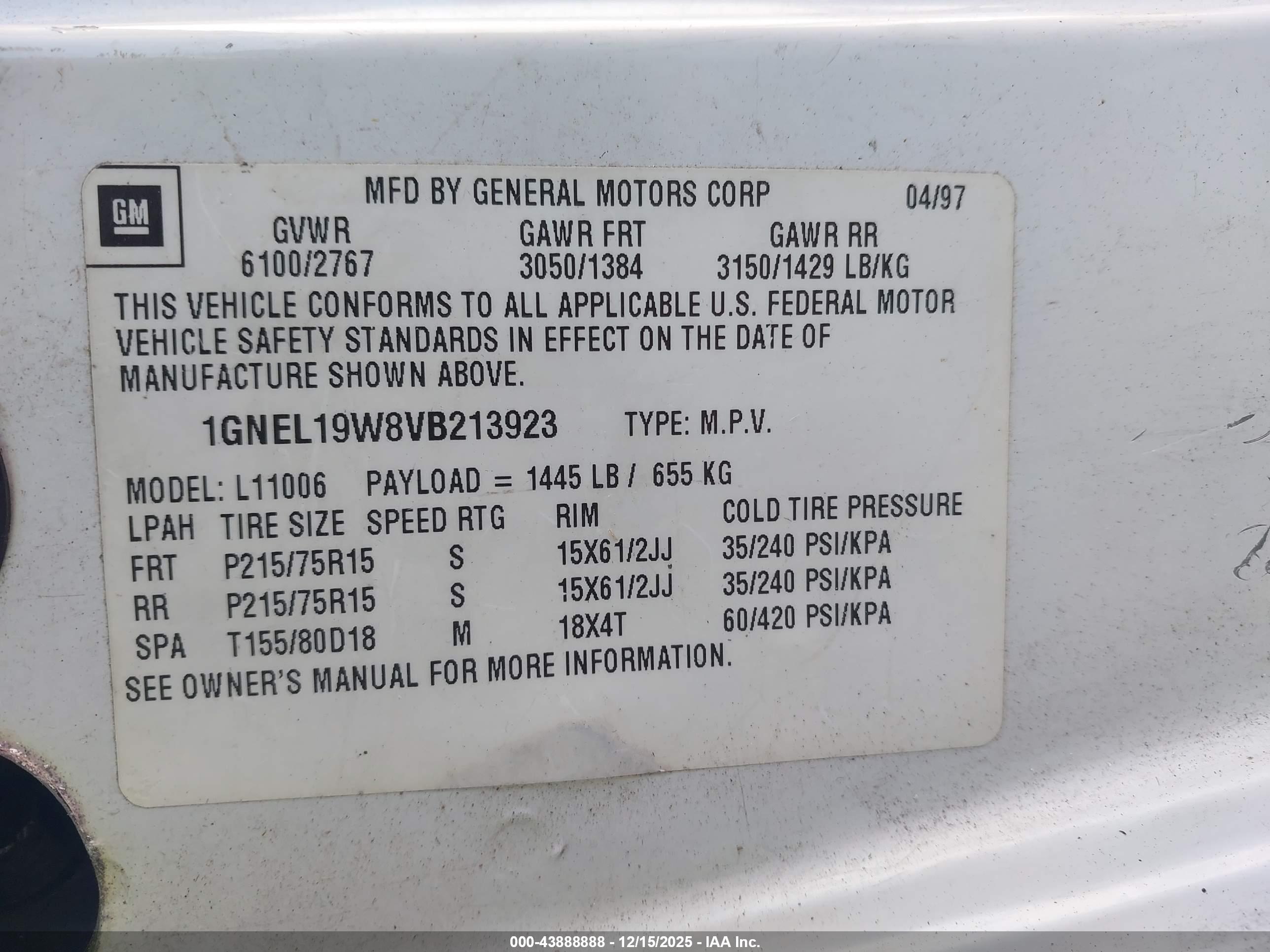 CHEVROLET ASTRO image 9
