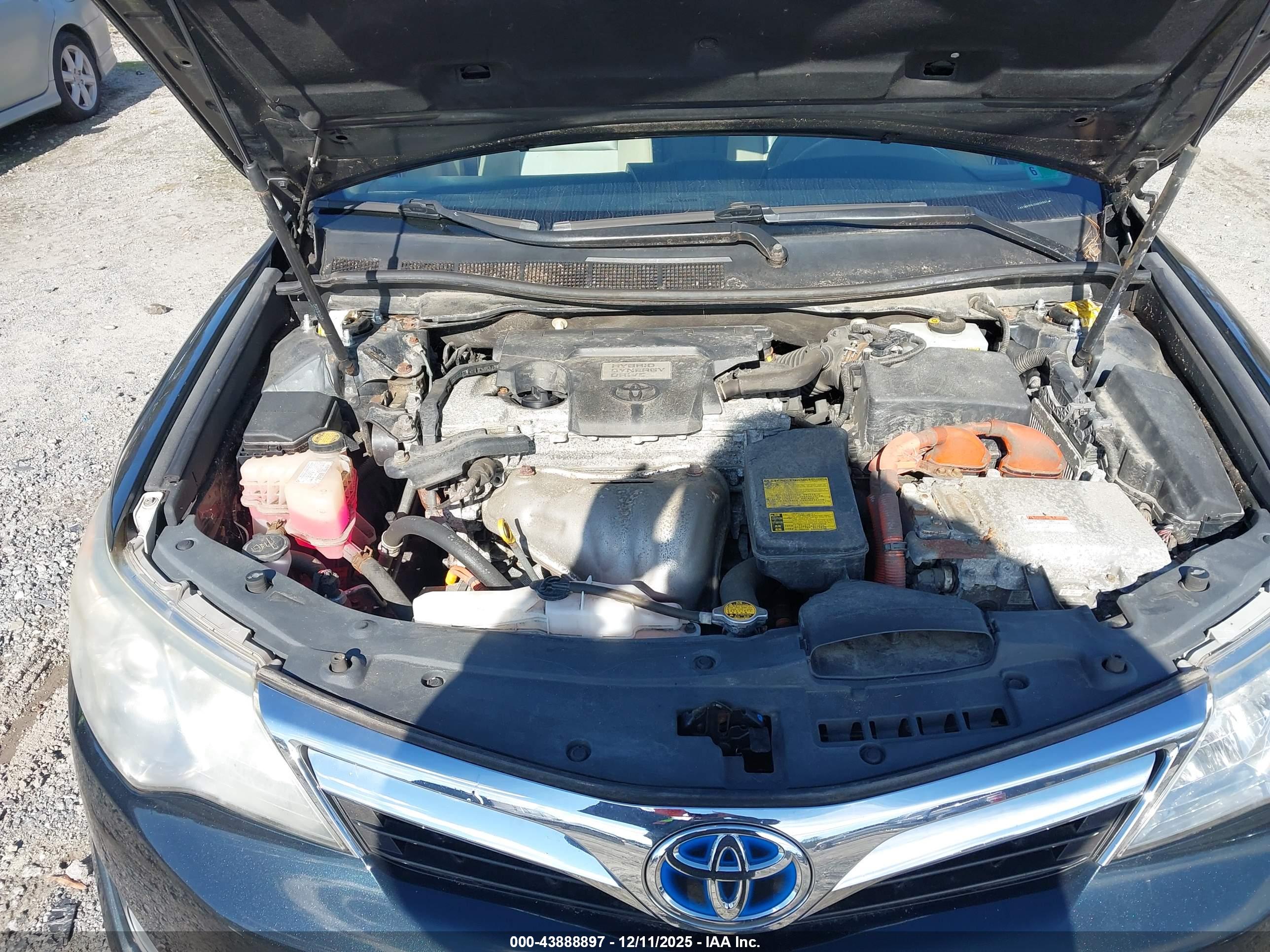 TOYOTA CAMRY image 10