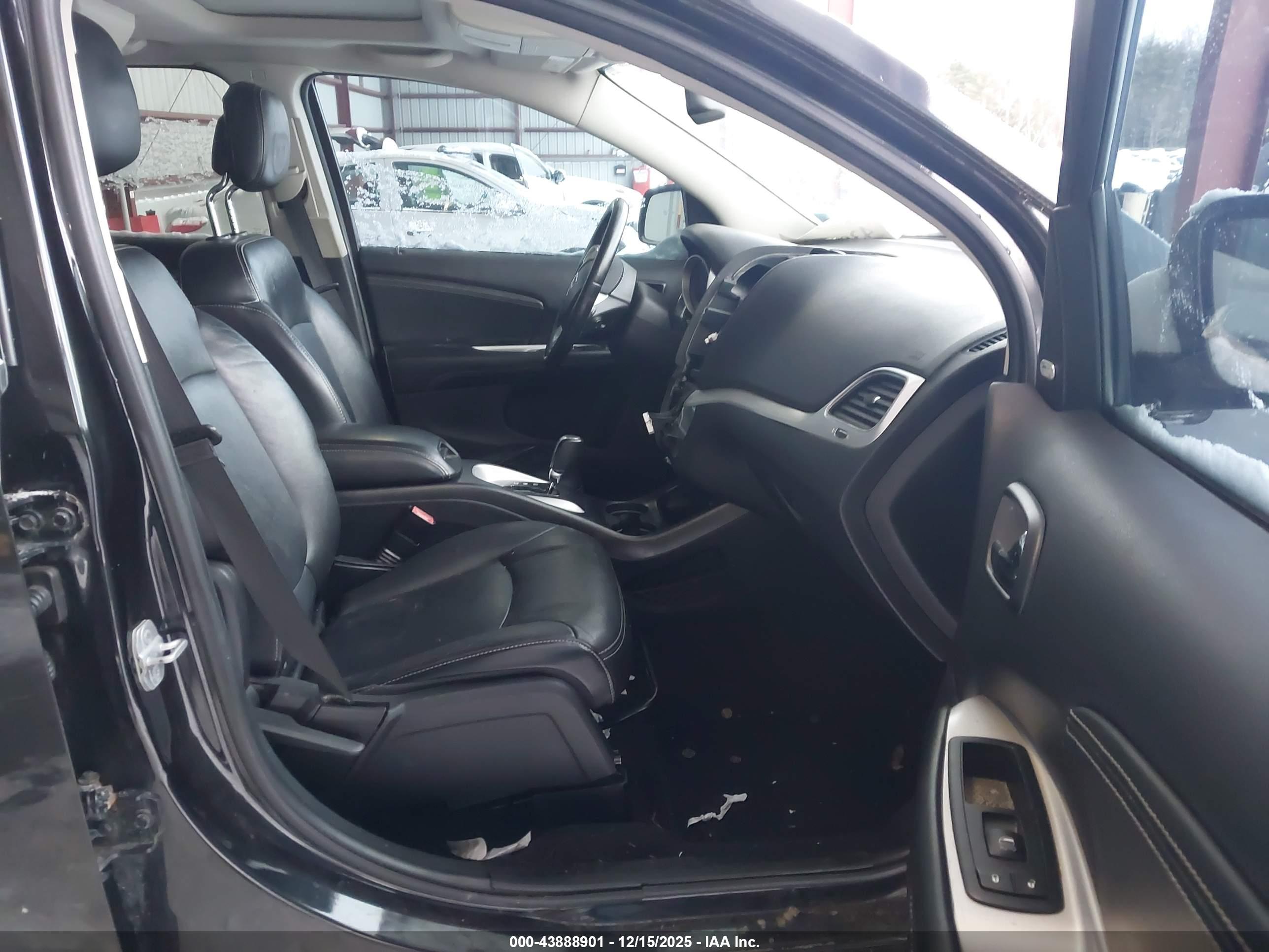 DODGE JOURNEY image 5