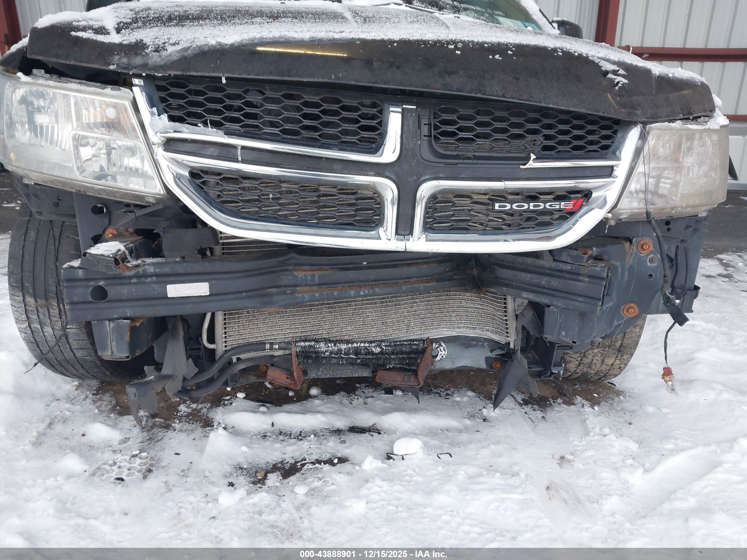 DODGE JOURNEY image 6