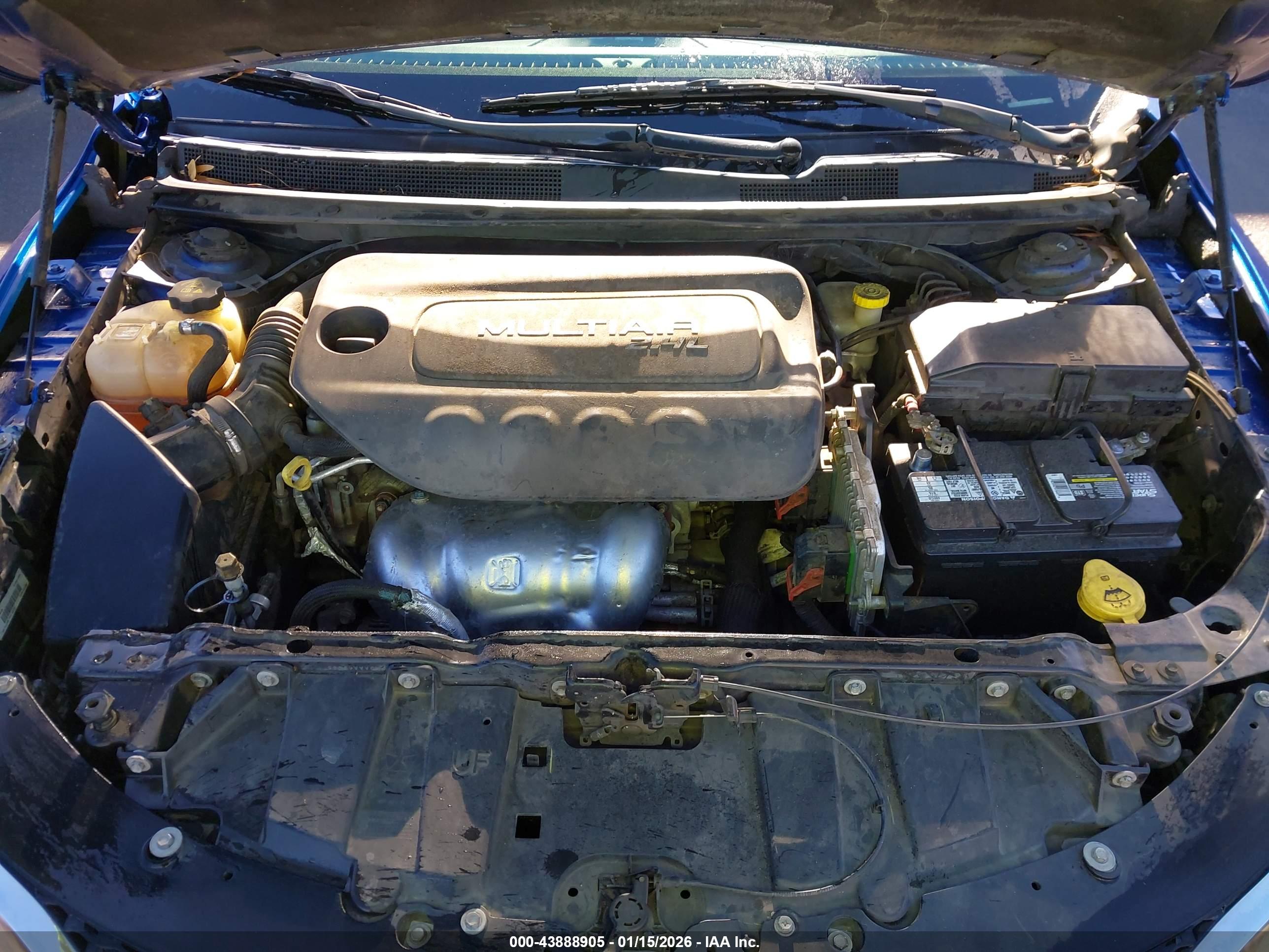 CHRYSLER 200 image 10