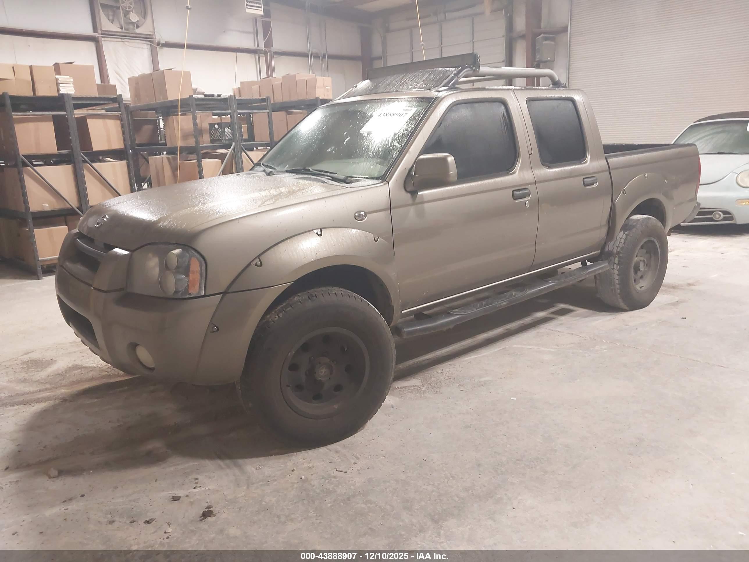 NISSAN FRONTIER image 2