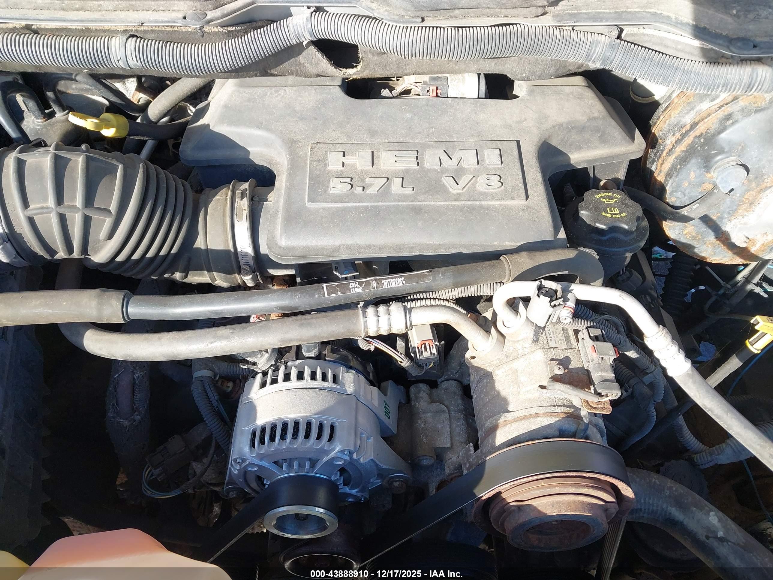 DODGE RAM image 6