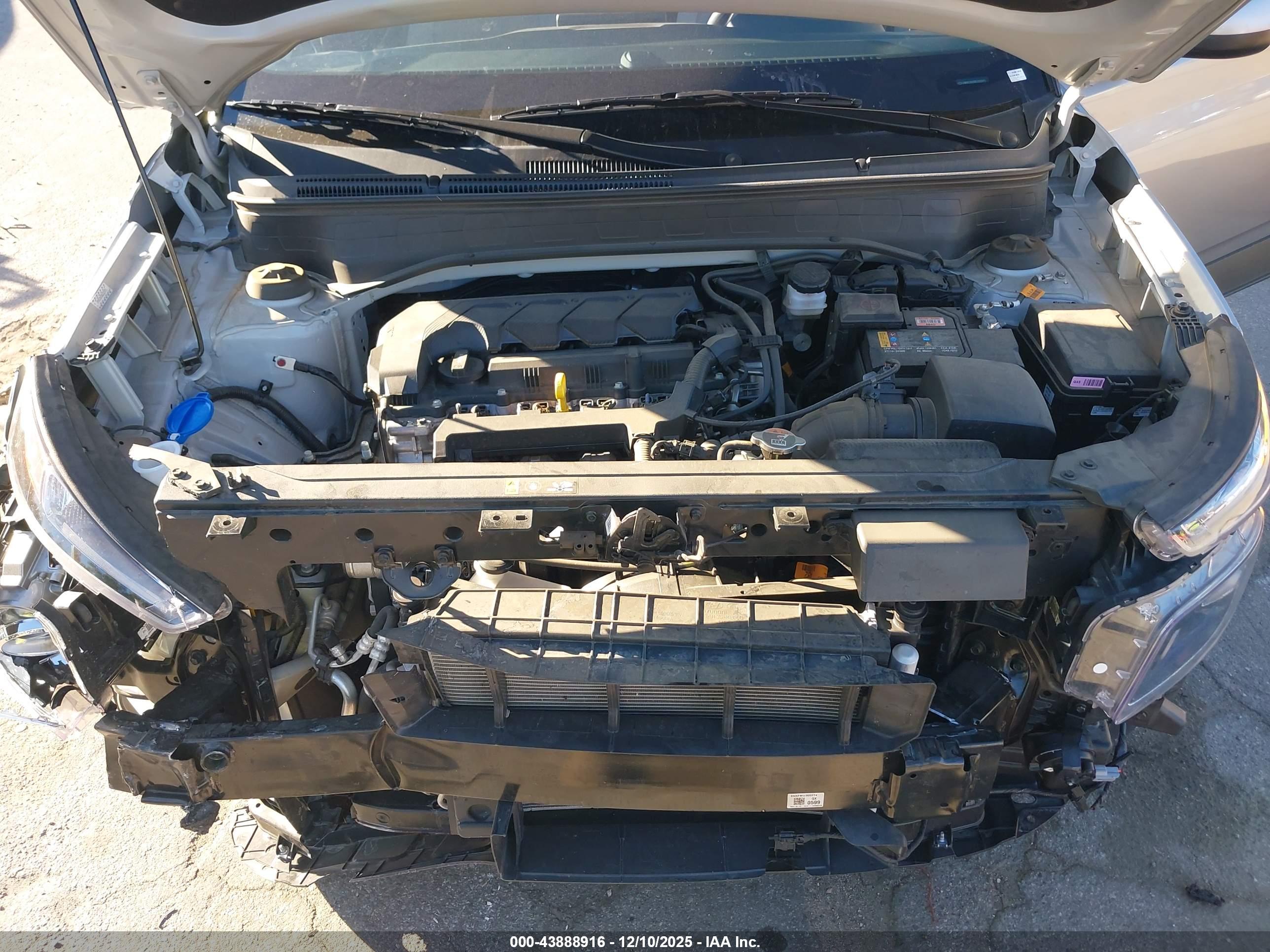 HYUNDAI VENUE image 10