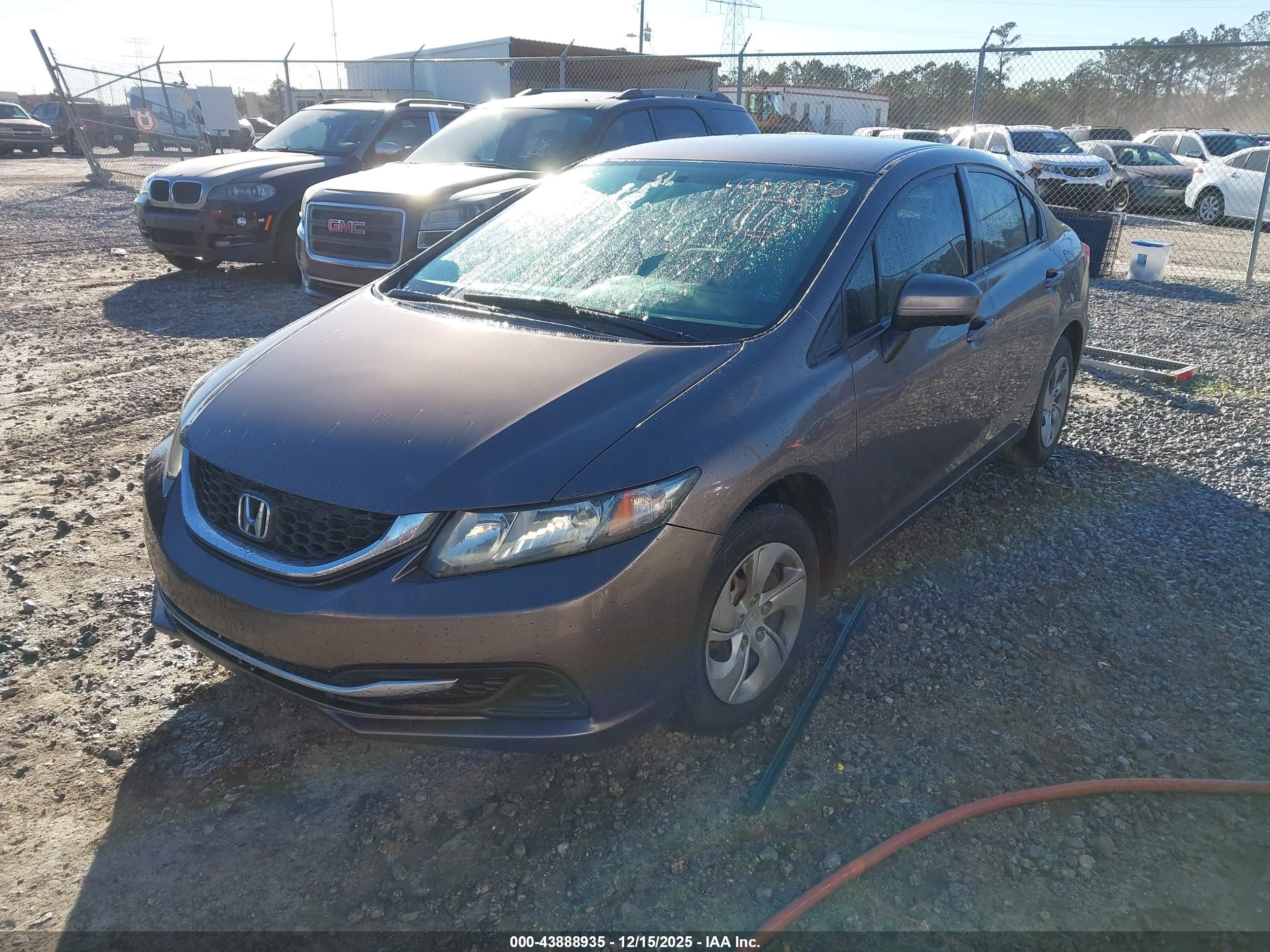 HONDA CIVIC image 2