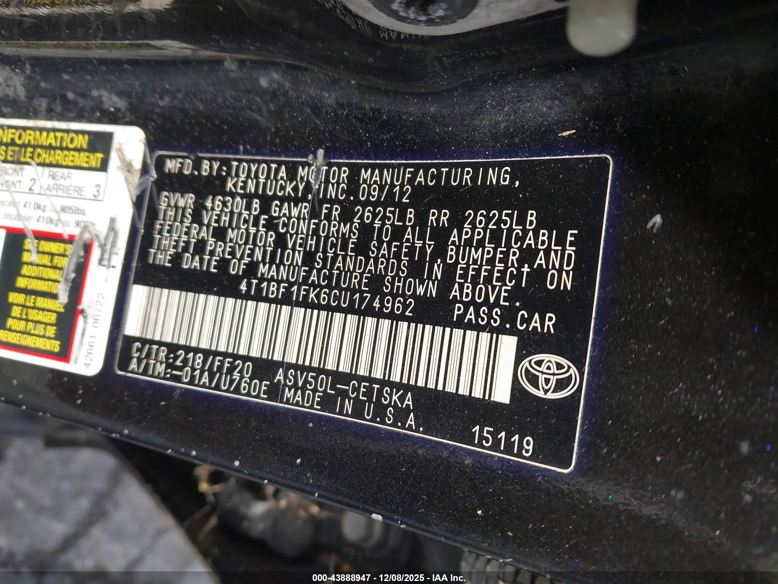 TOYOTA CAMRY image 9
