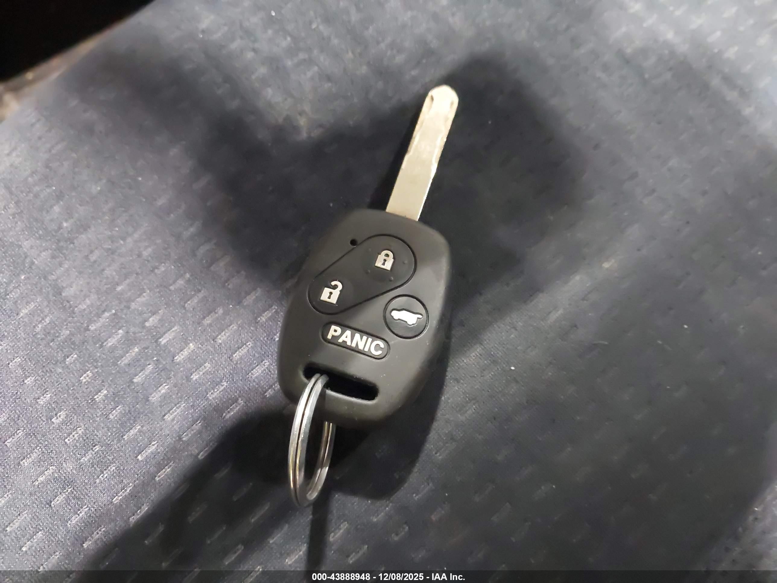 HONDA CR-V image 11