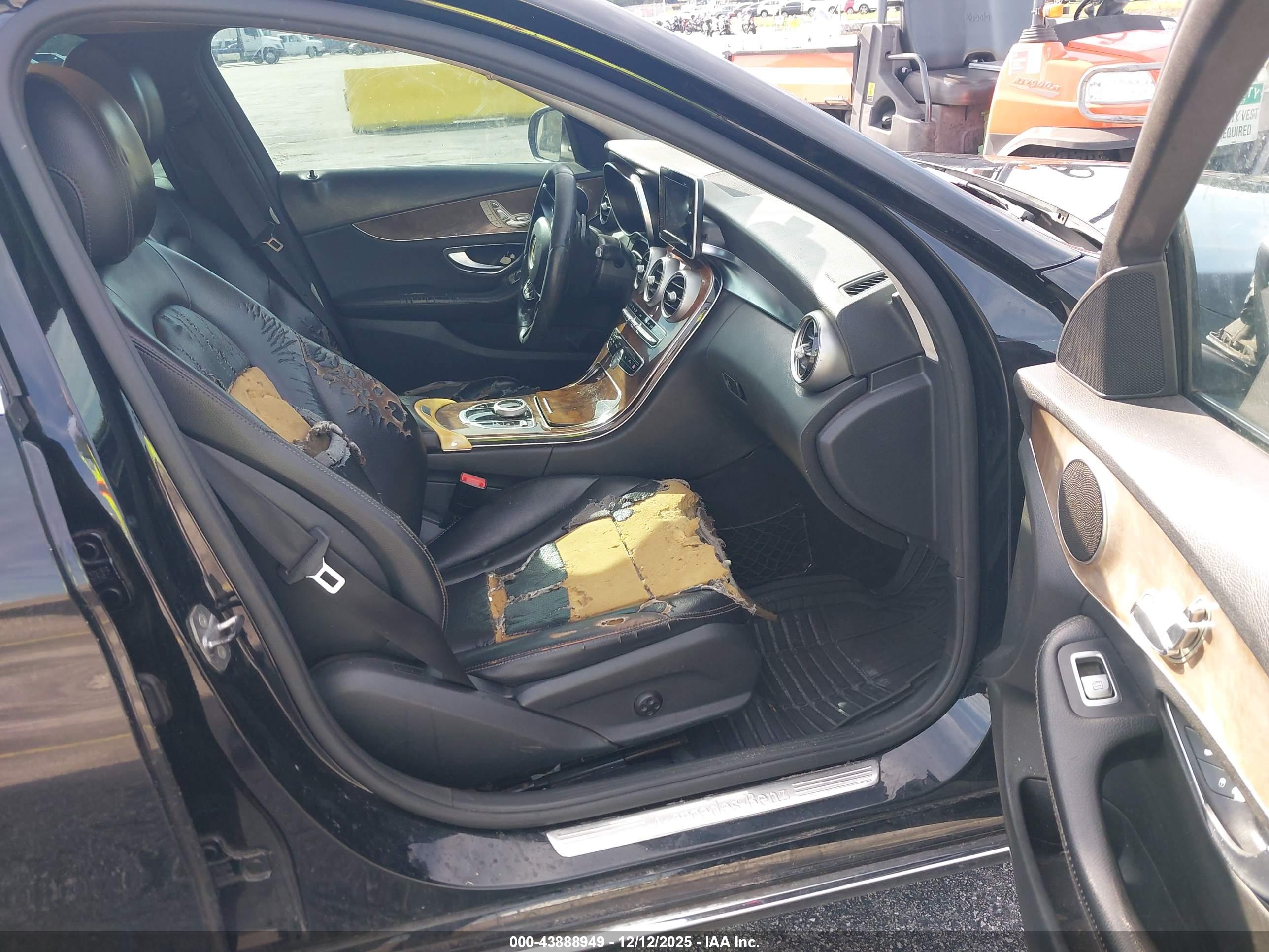 MERCEDES-BENZ C image 5