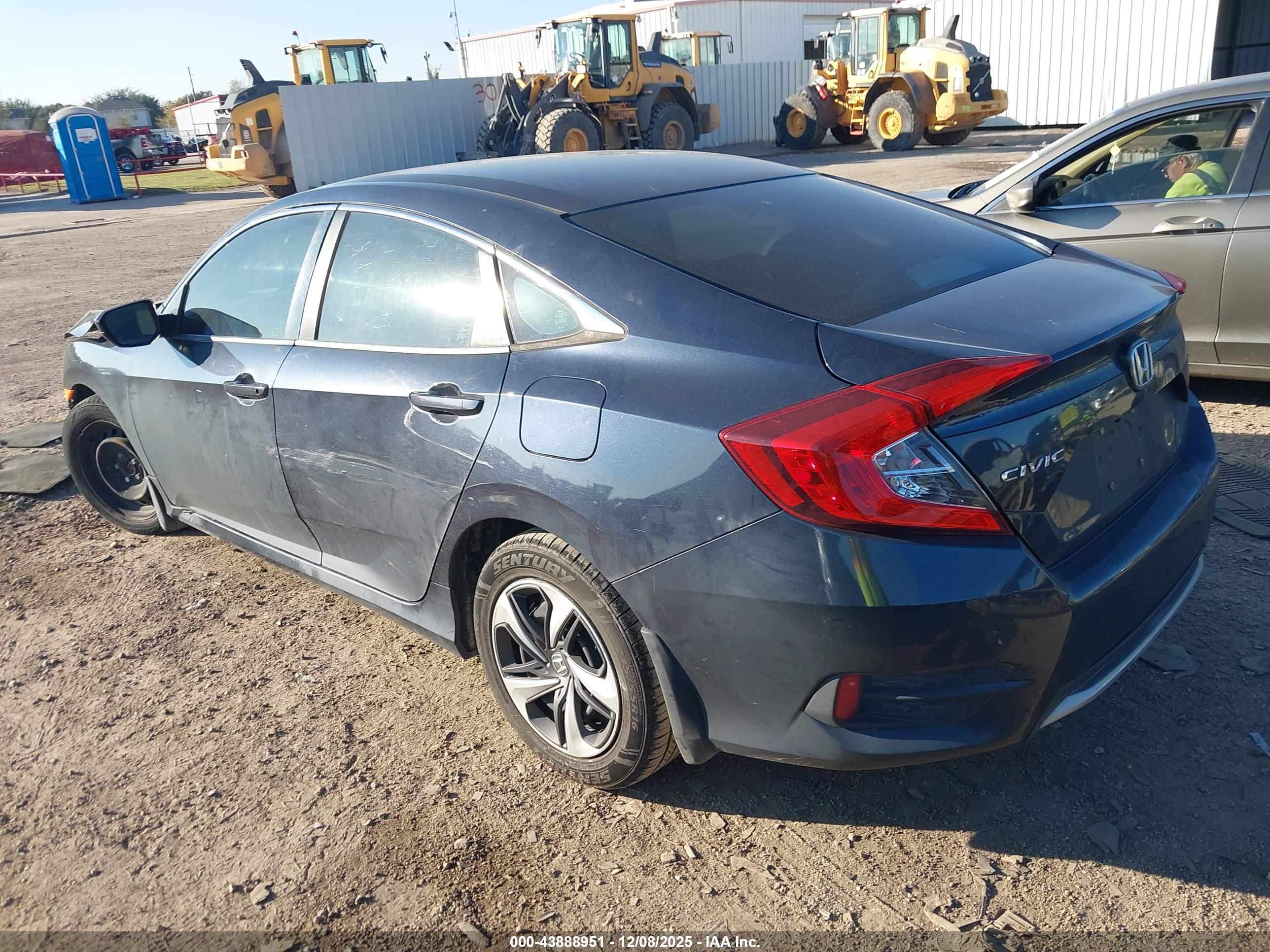 HONDA CIVIC image 3