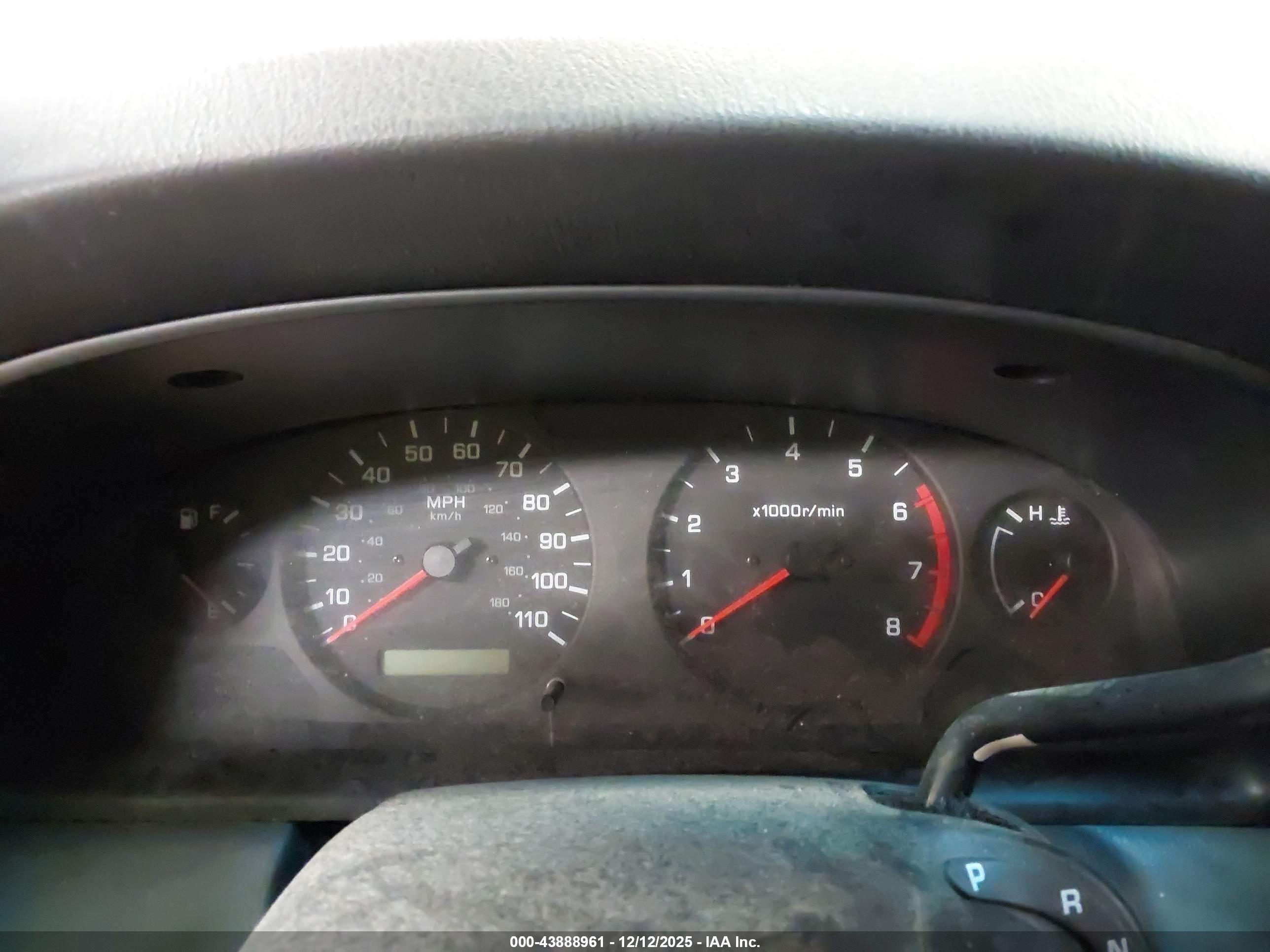 NISSAN FRONTIER image 7
