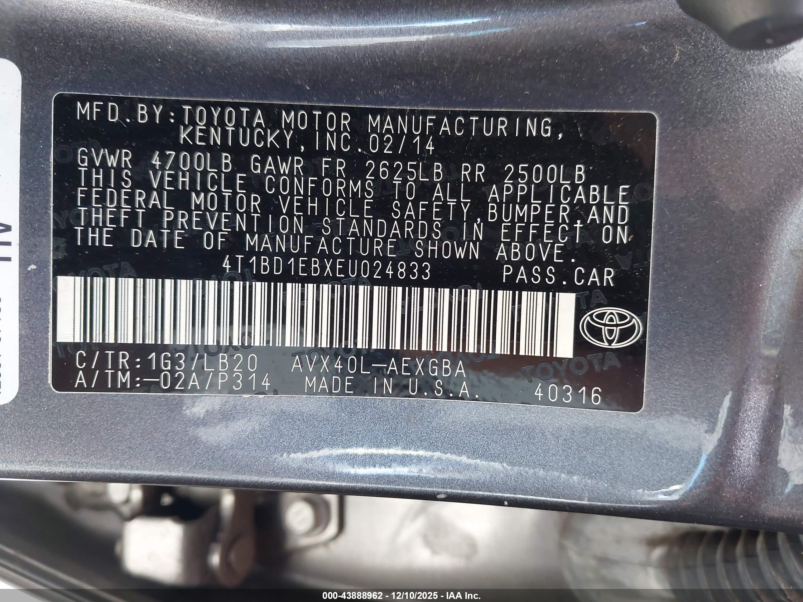 TOYOTA AVALON image 9
