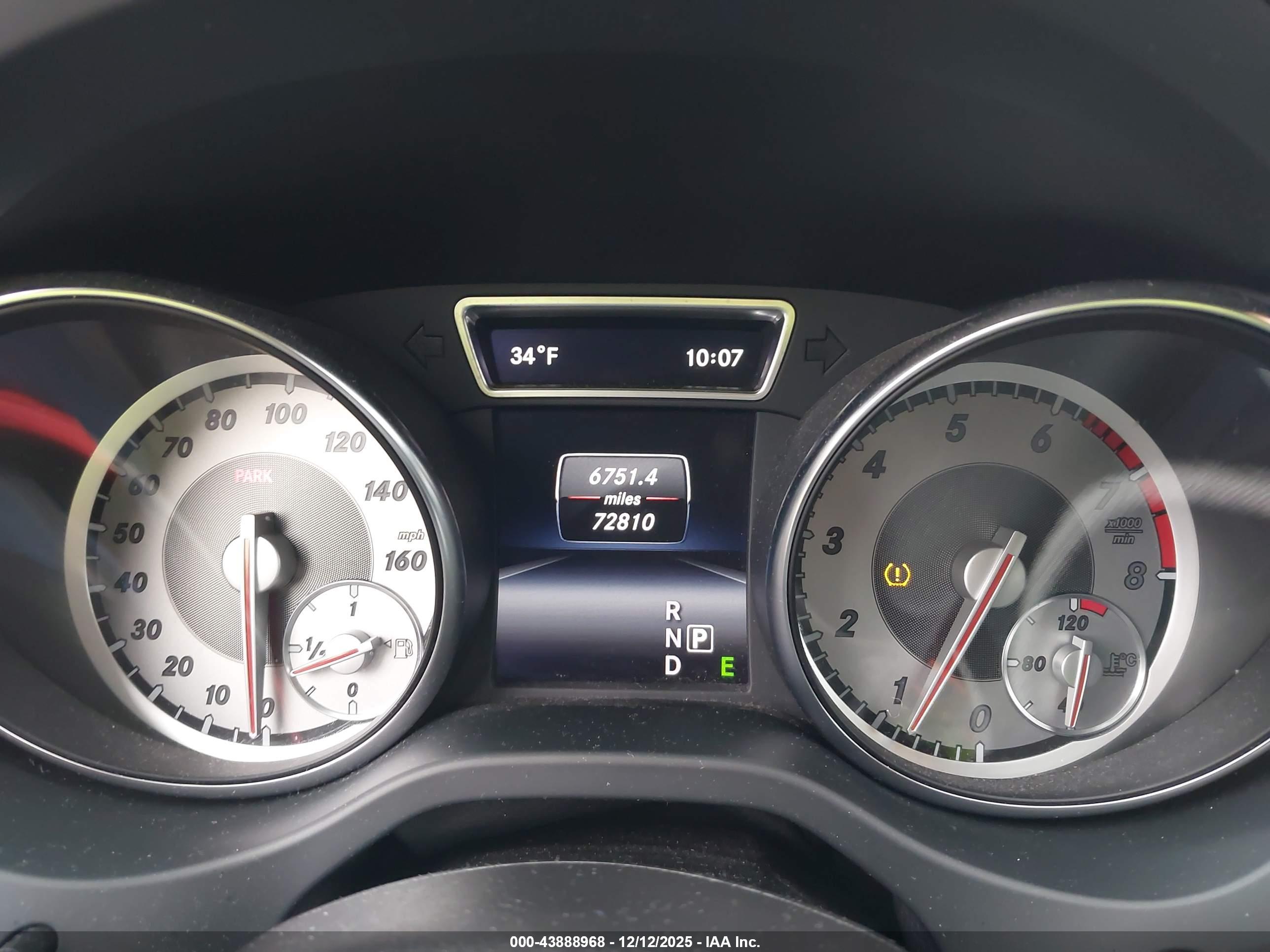 MERCEDES-BENZ GLA image 7