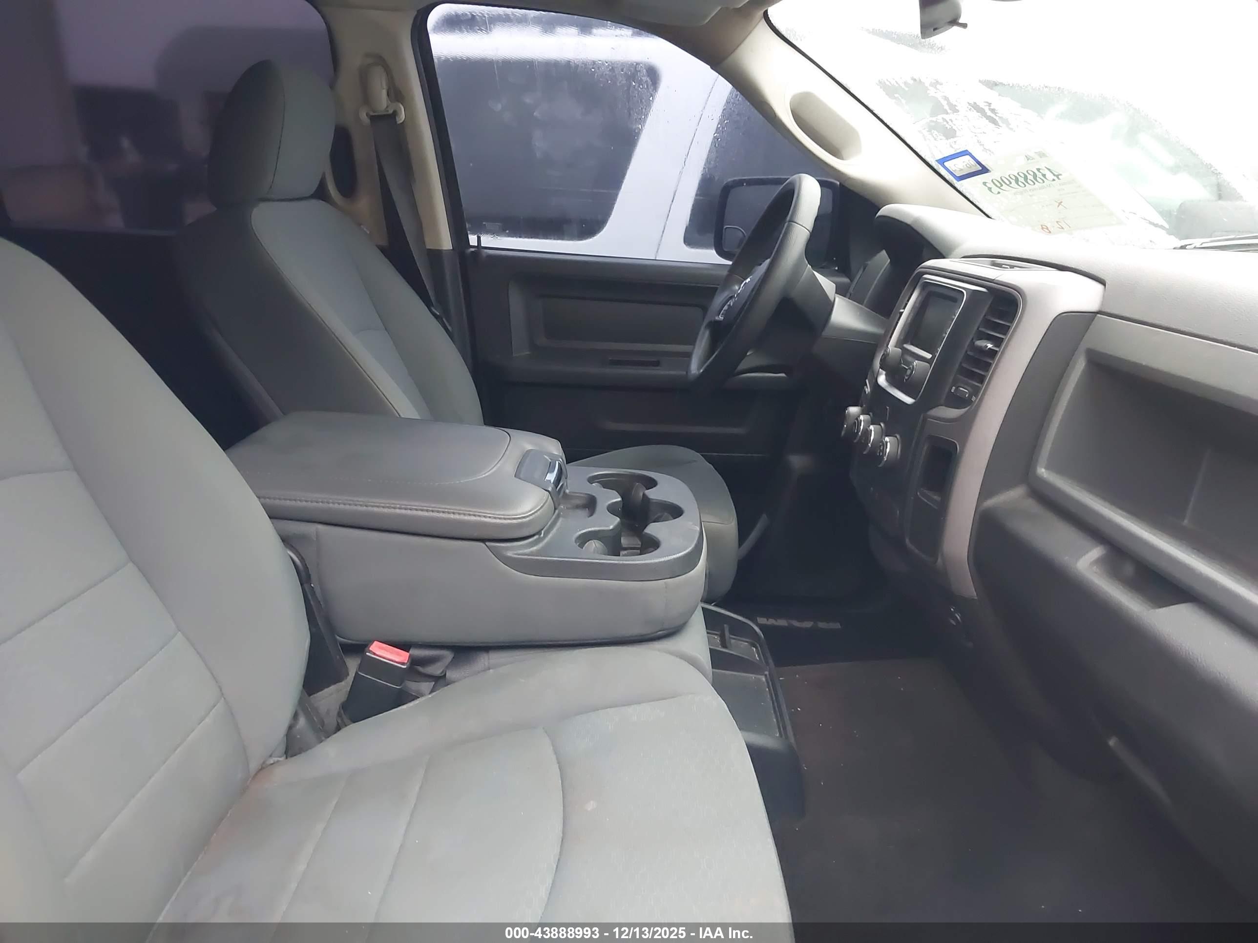 RAM 1500 image 5