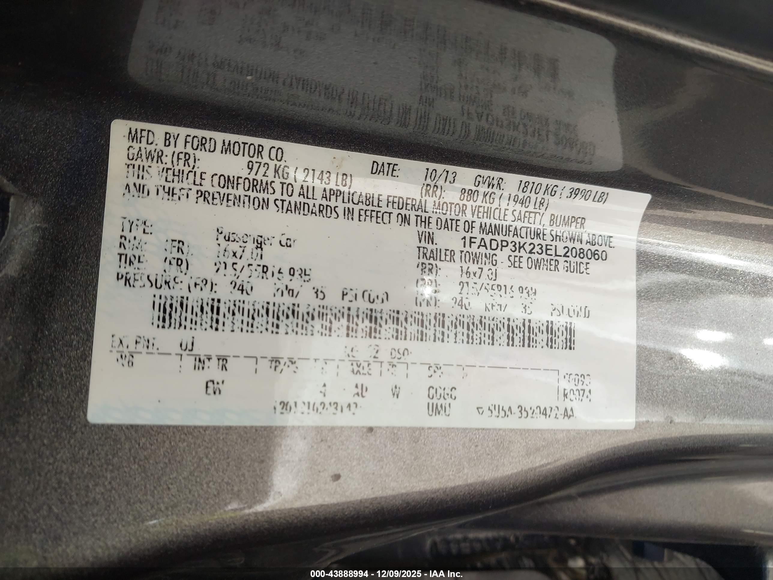 FORD FOCUS image 9