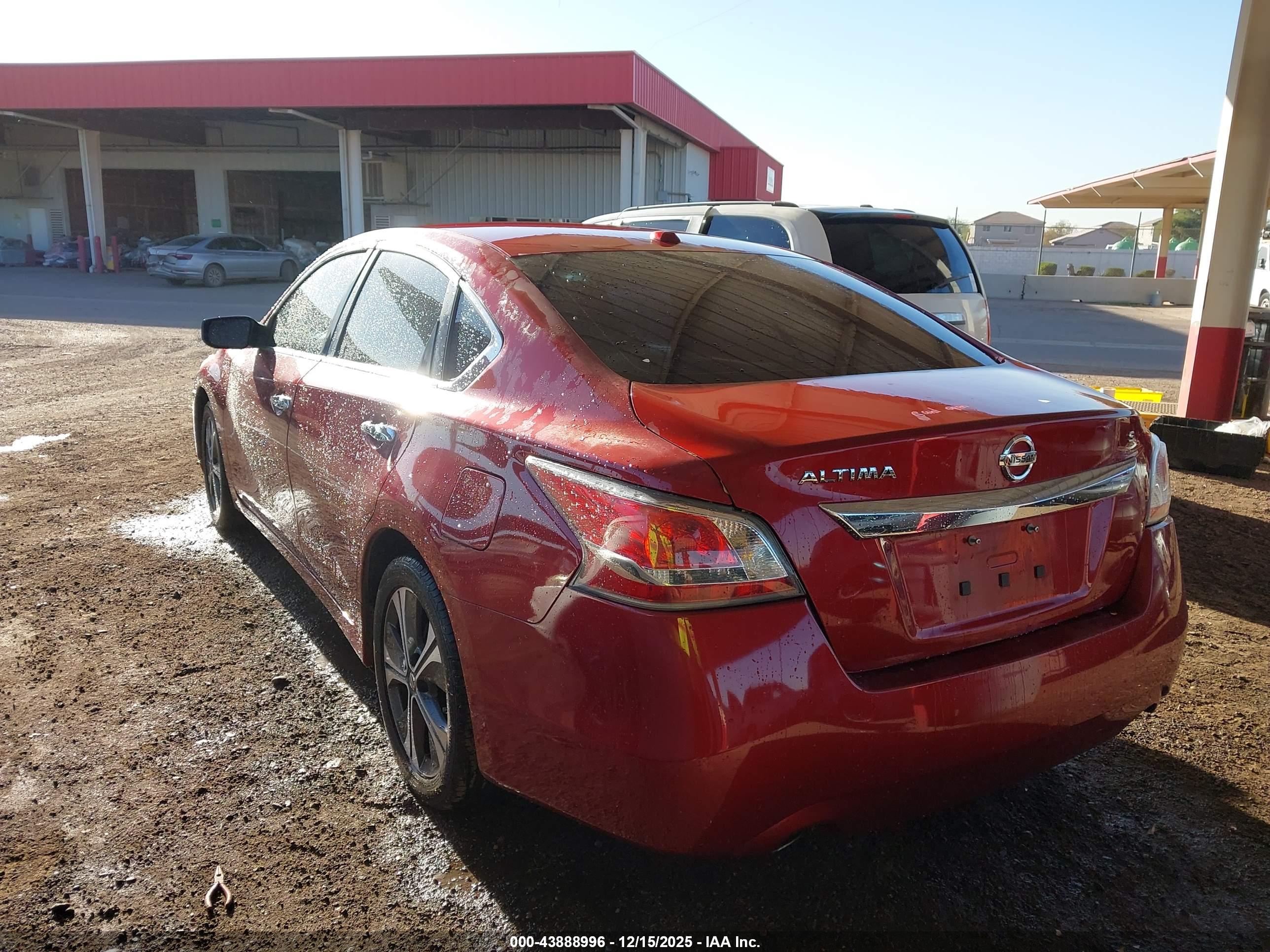 NISSAN ALTIMA image 3