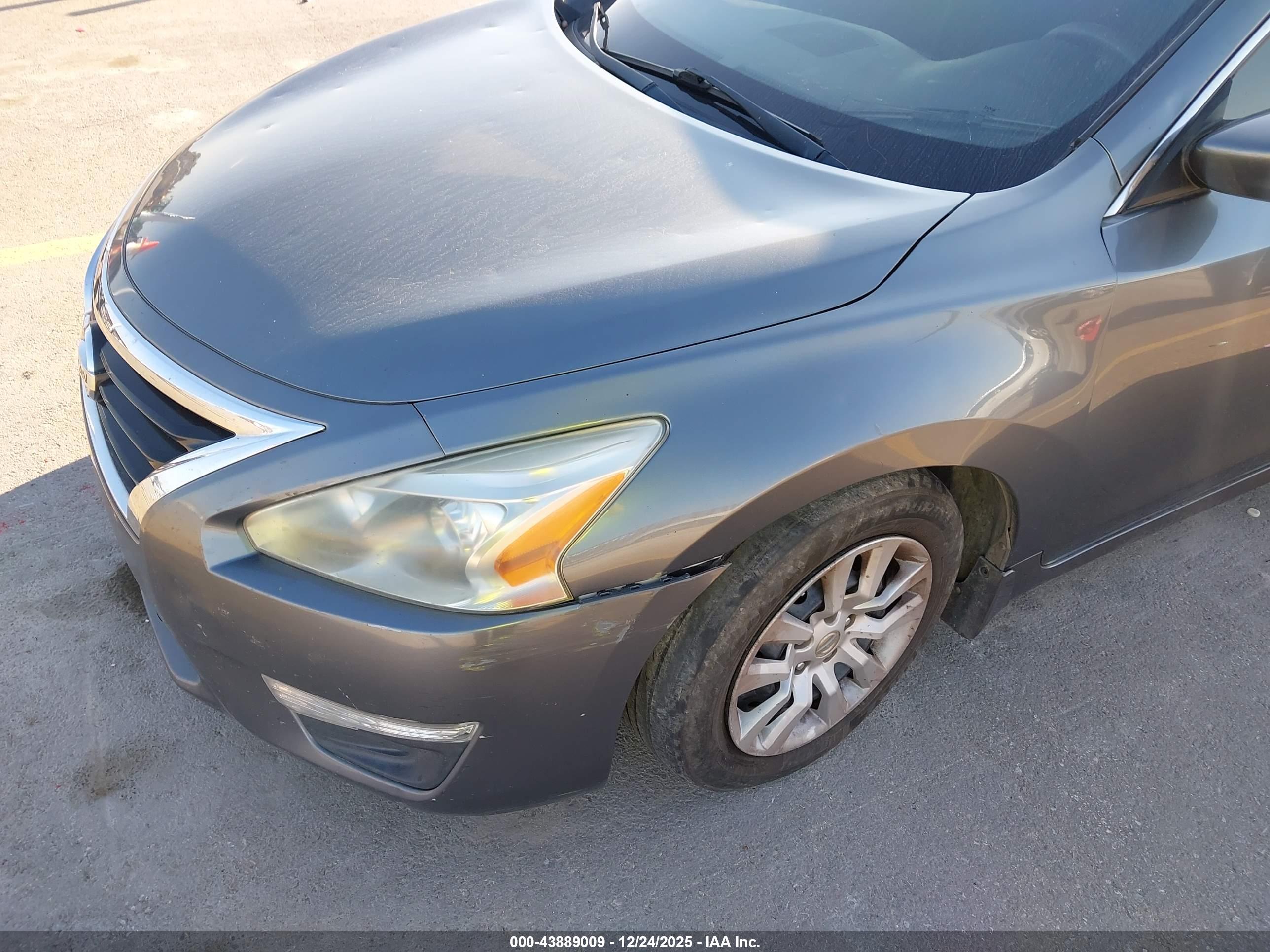 NISSAN ALTIMA image 6