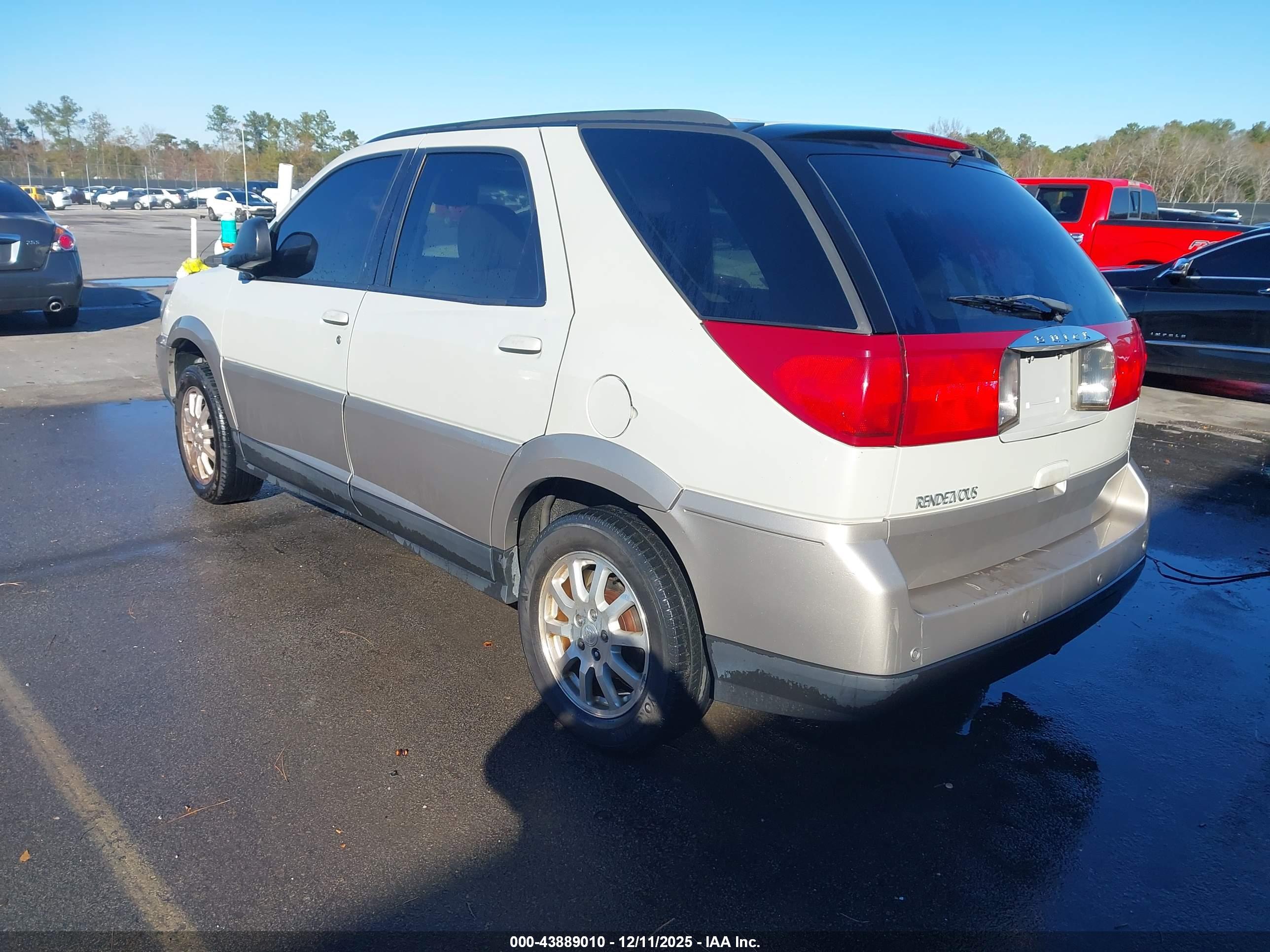 BUICK RENDEZVOUS image 3