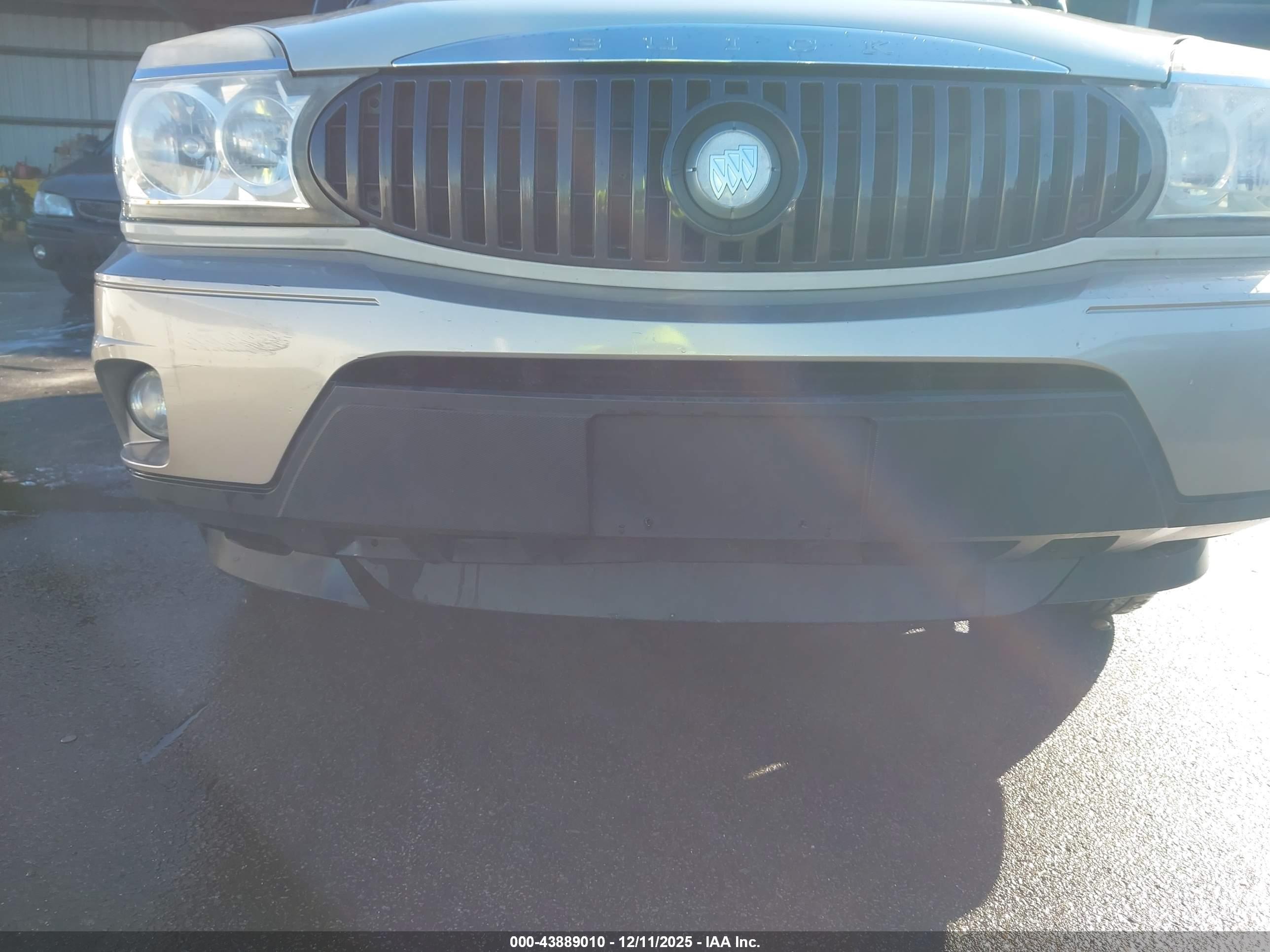 BUICK RENDEZVOUS image 6