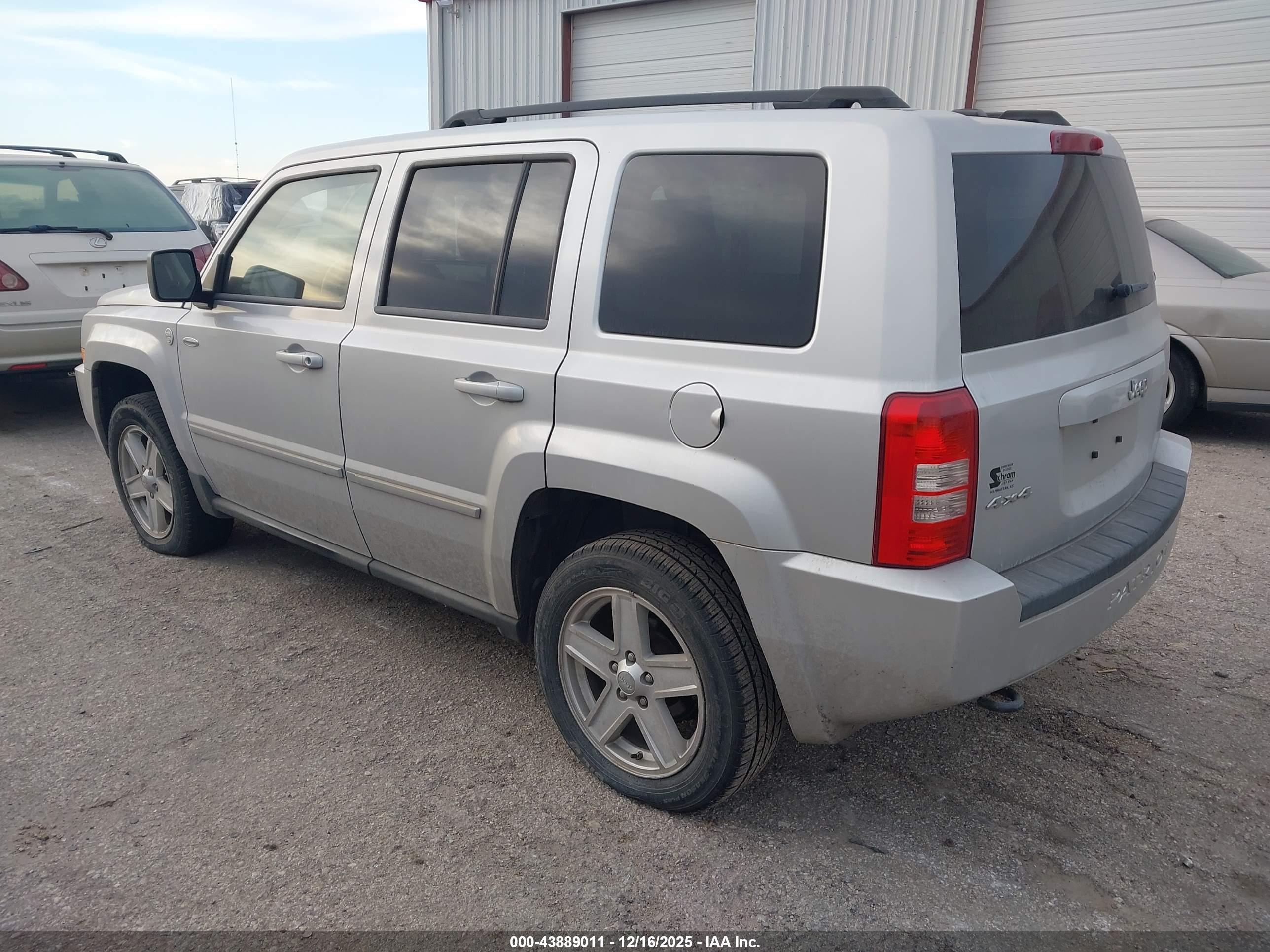 JEEP PATRIOT image 3