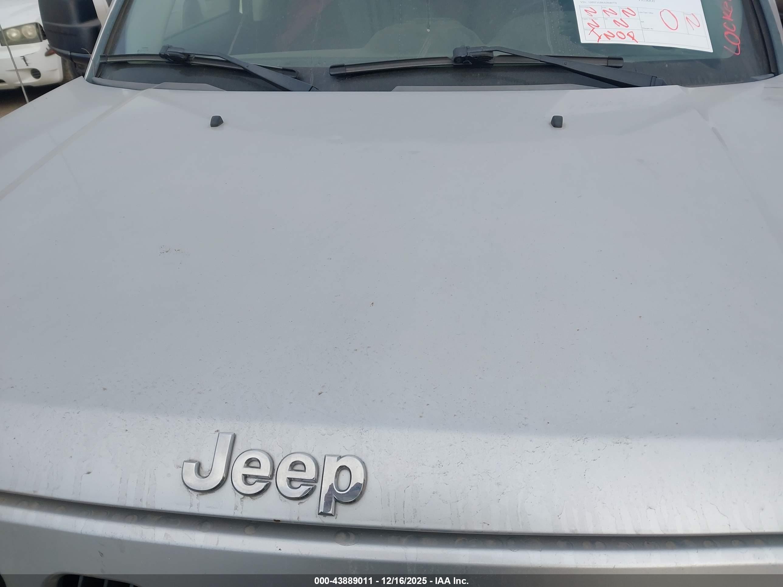 JEEP PATRIOT image 6
