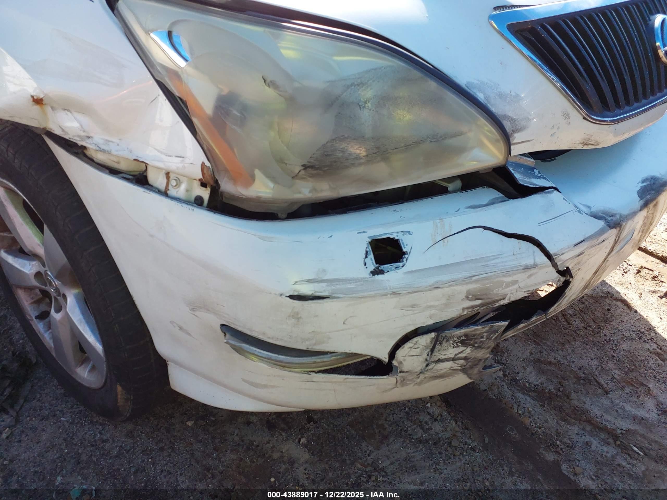 LEXUS RX image 6