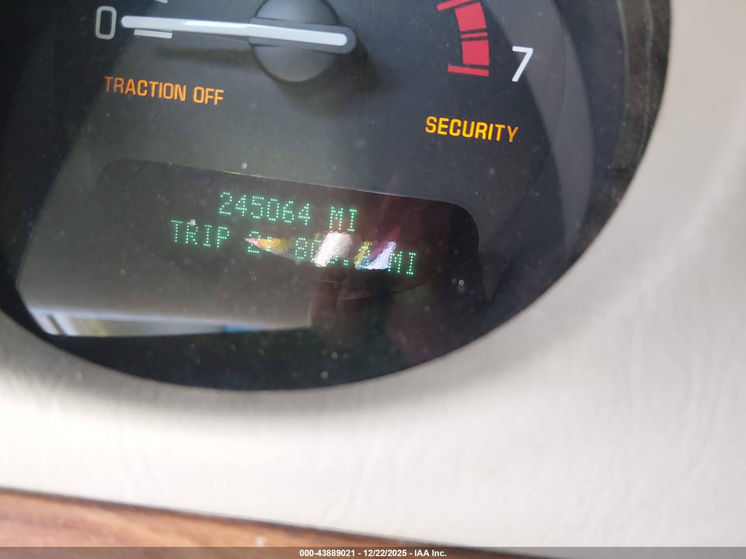 BUICK LESABRE image 7