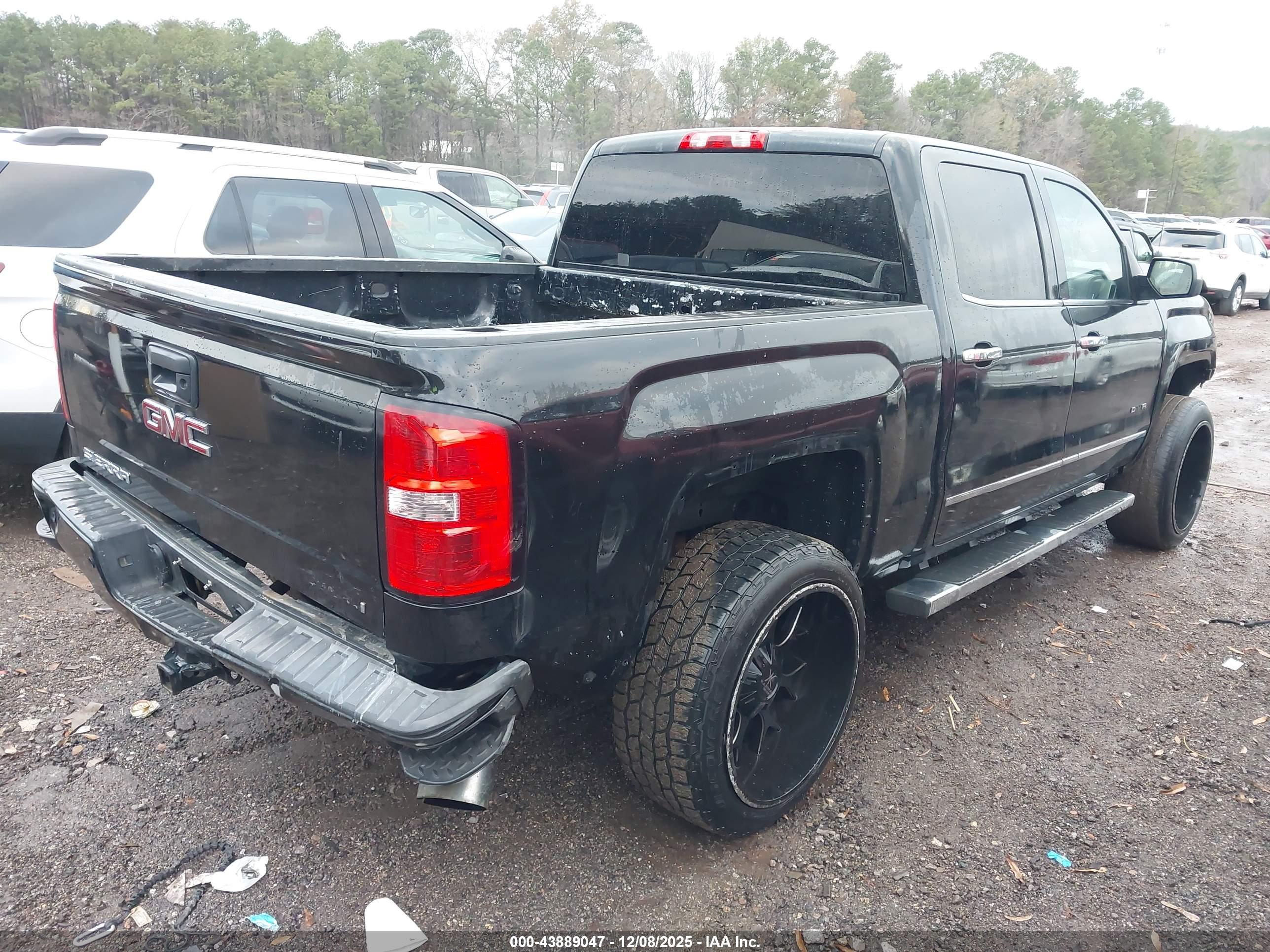 GMC SIERRA image 4