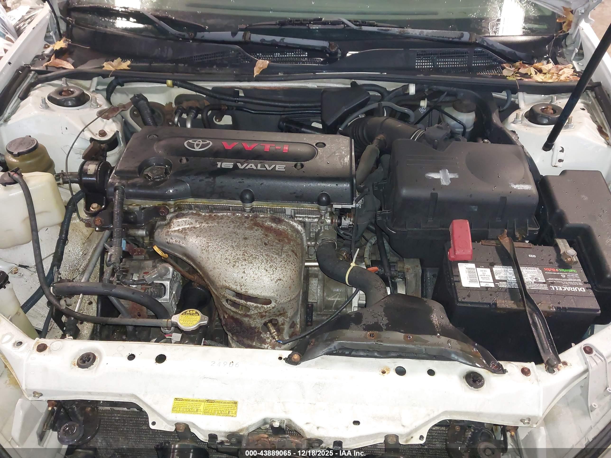 TOYOTA CAMRY image 10