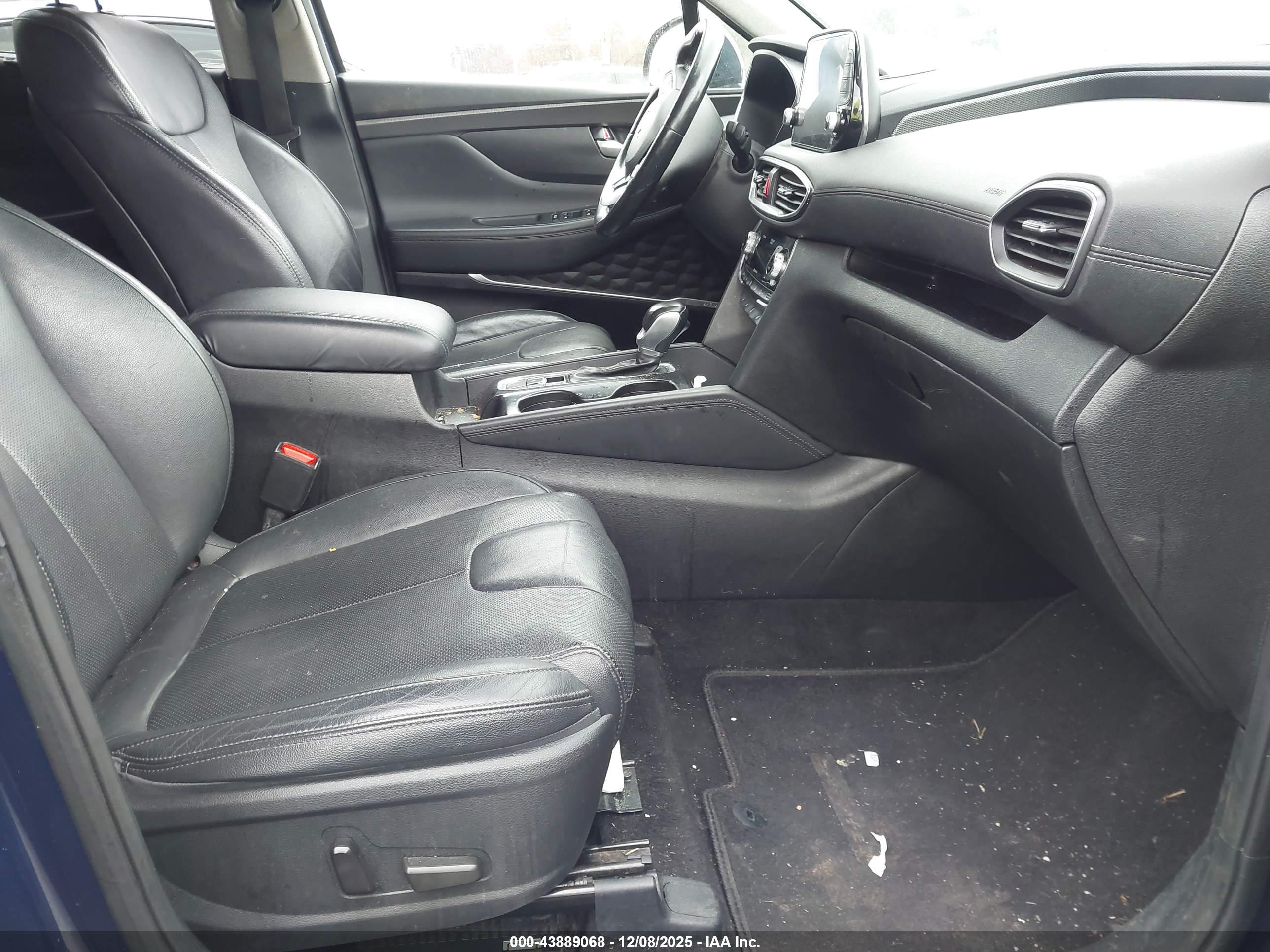 HYUNDAI SANTA image 5