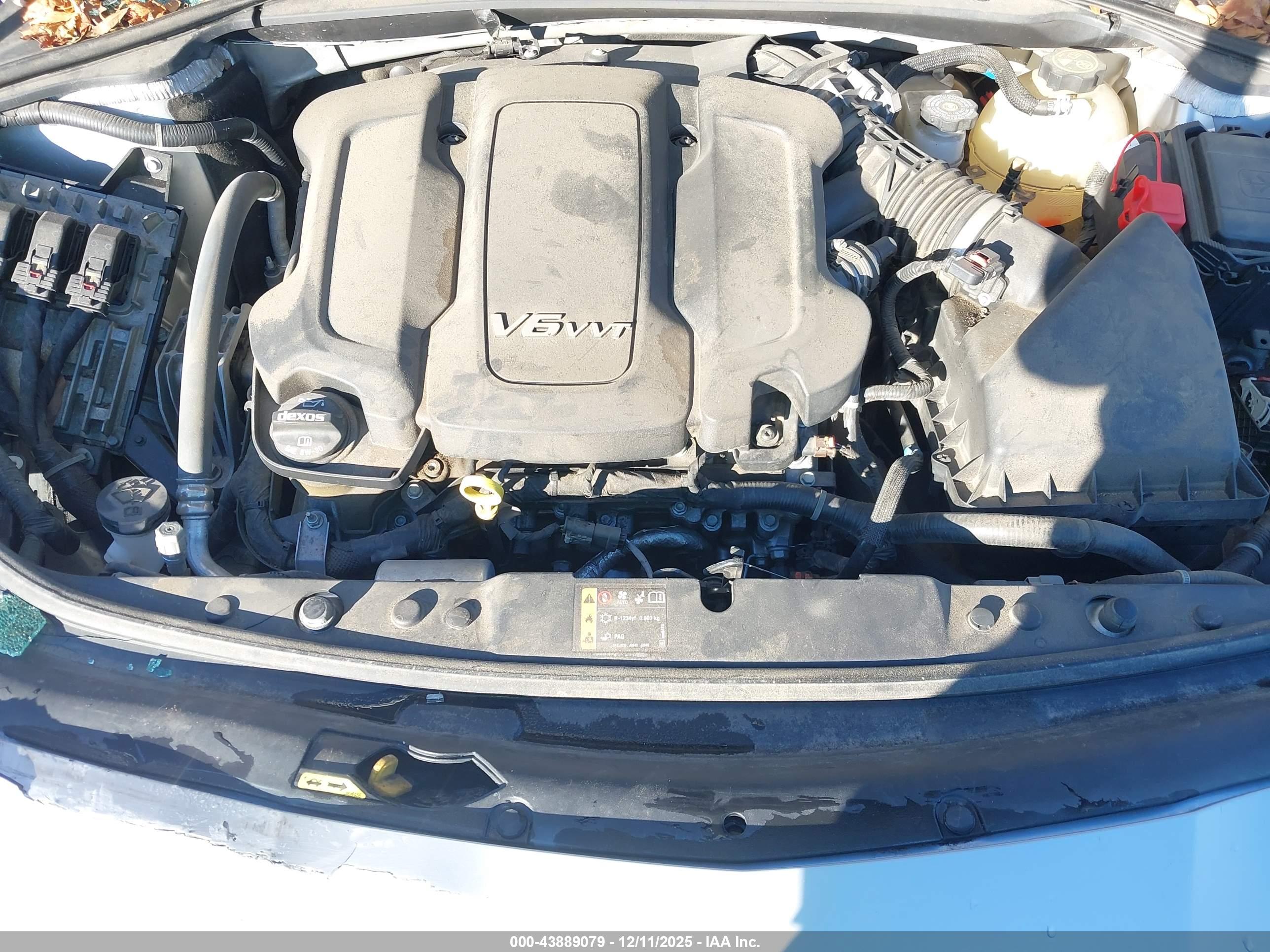 BUICK LACROSSE image 10