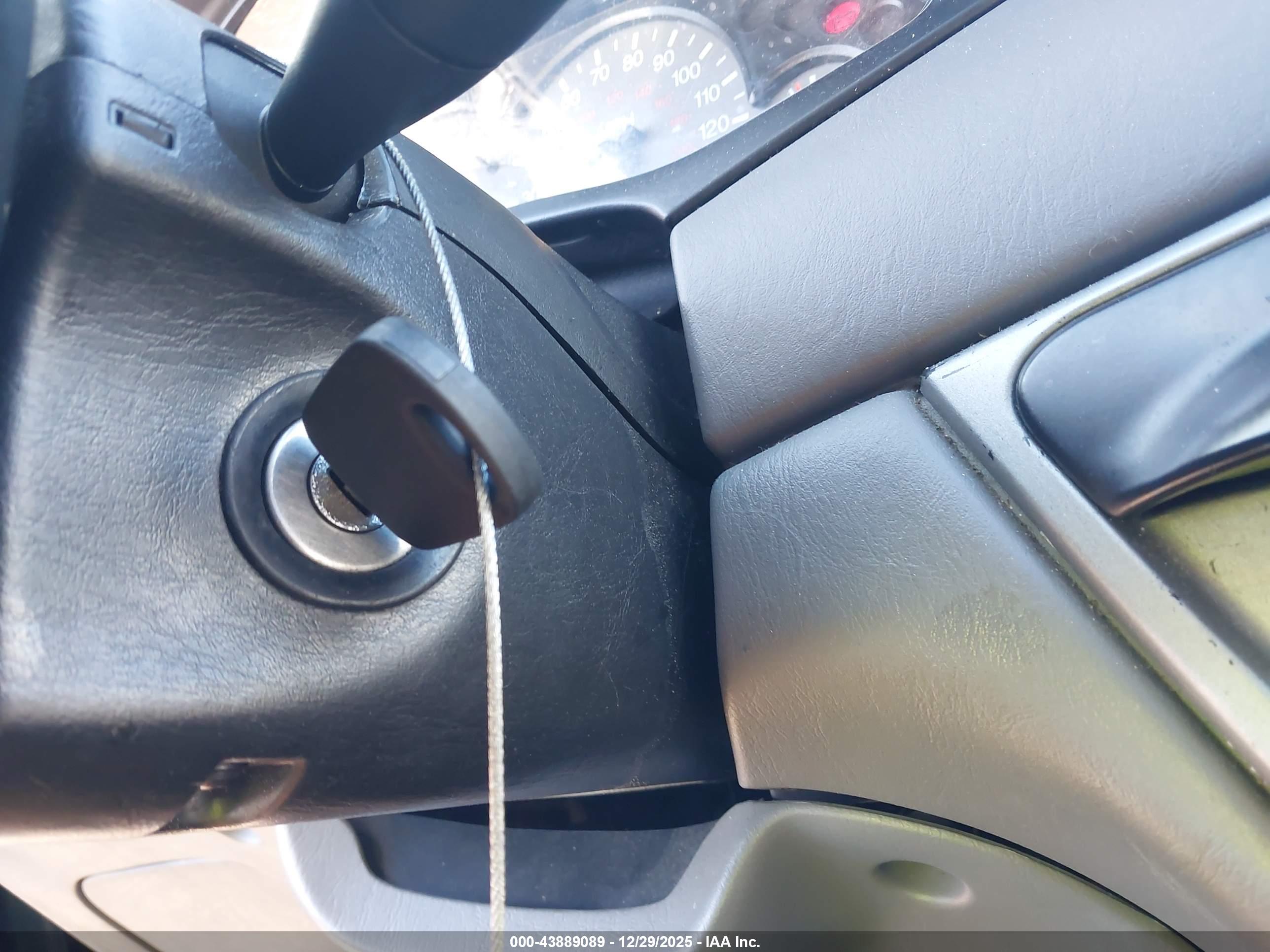 FORD FOCUS image 11