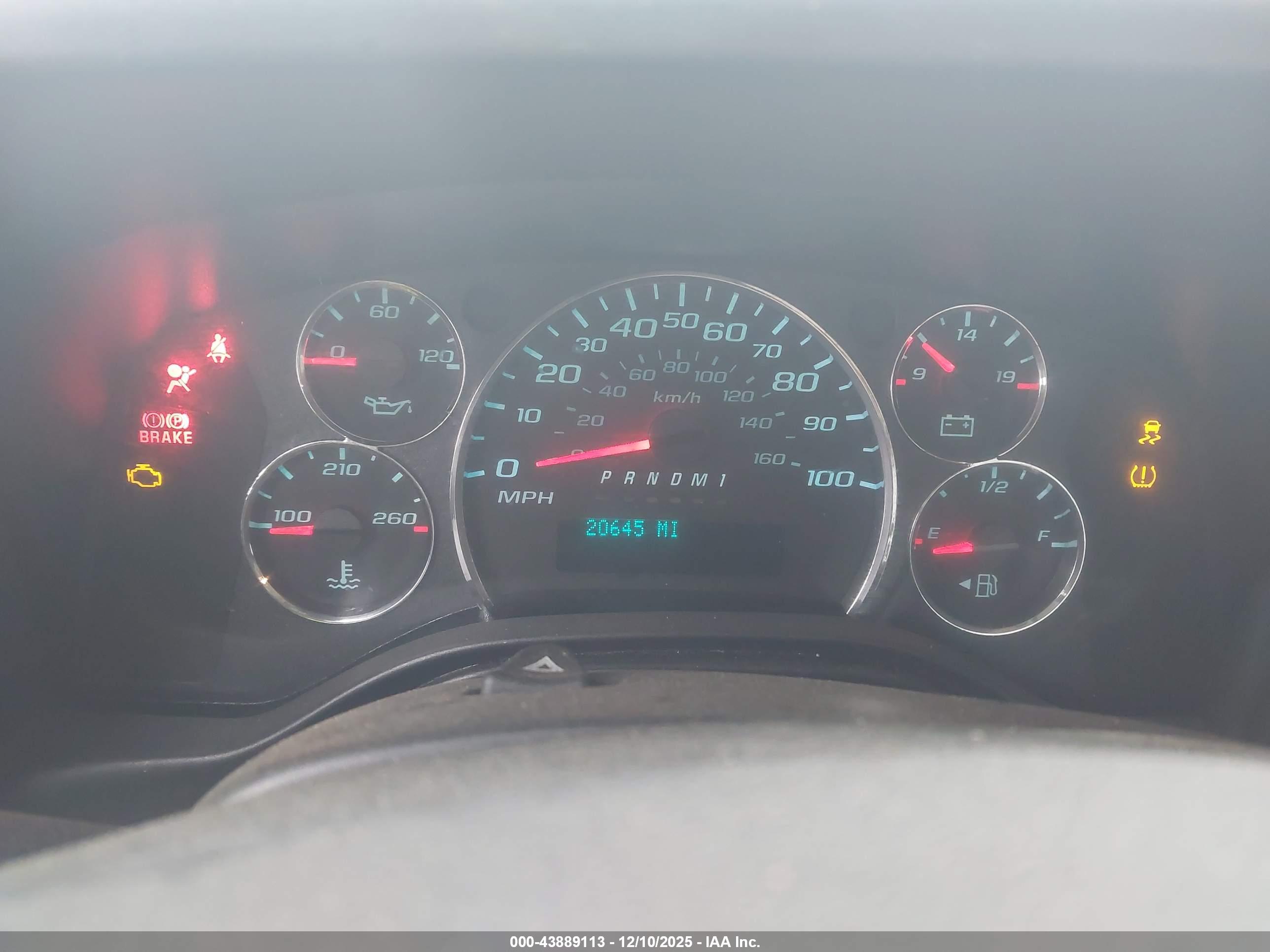CHEVROLET EXPRESS image 6