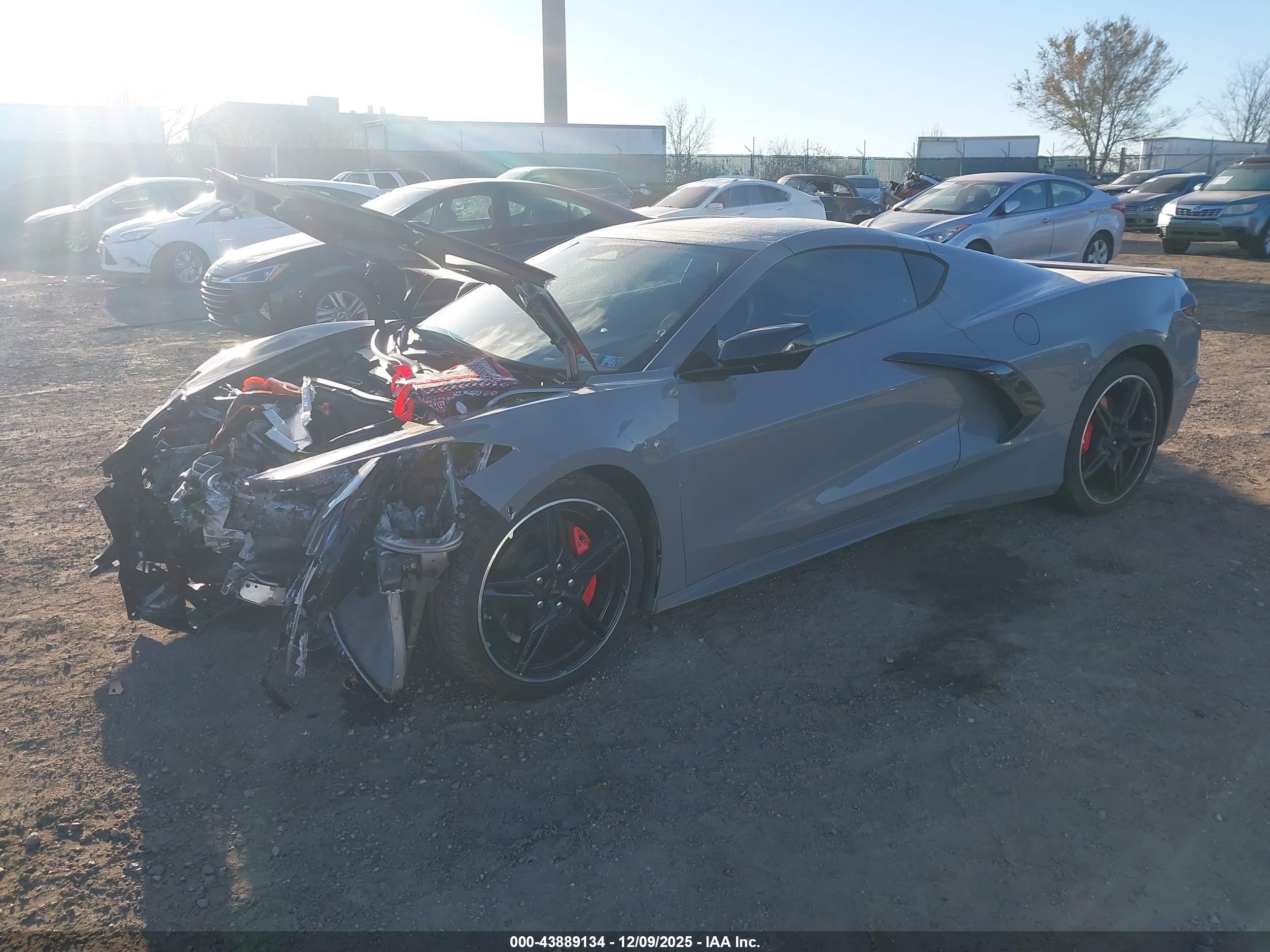 CHEVROLET CORVETTE image 2
