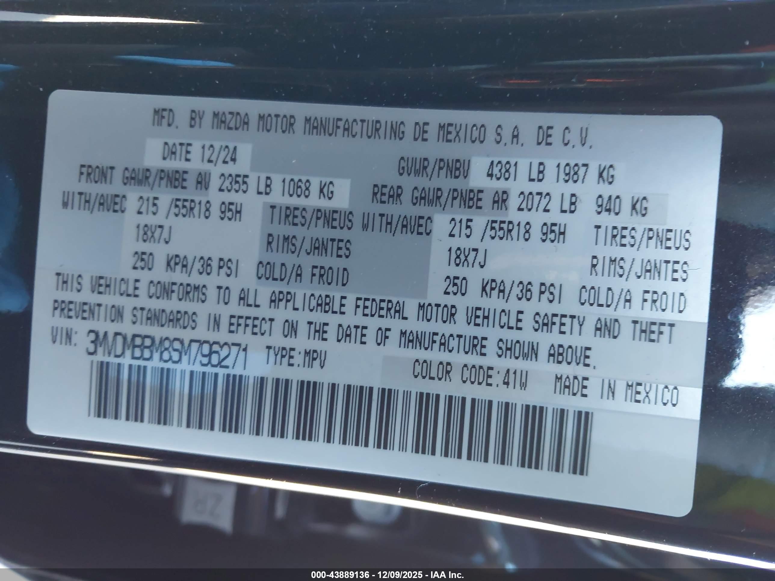 MAZDA CX-30 image 9