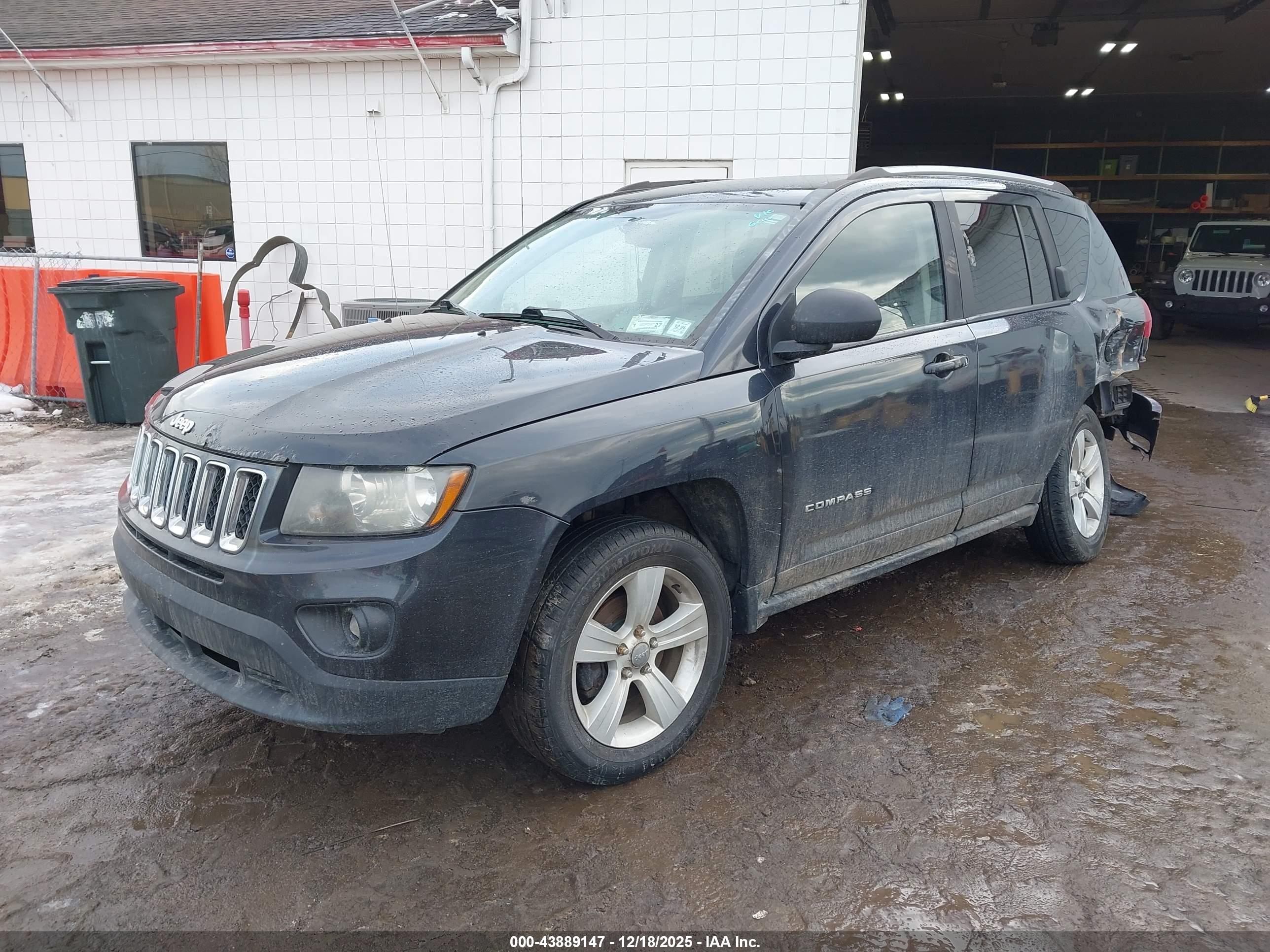 JEEP COMPASS image 2