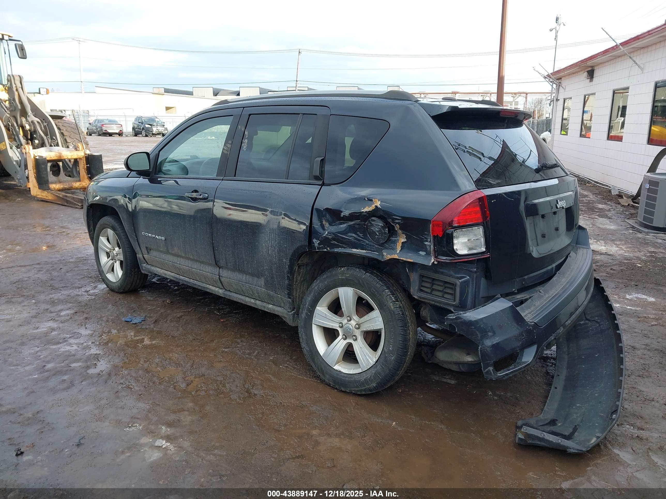 JEEP COMPASS image 3