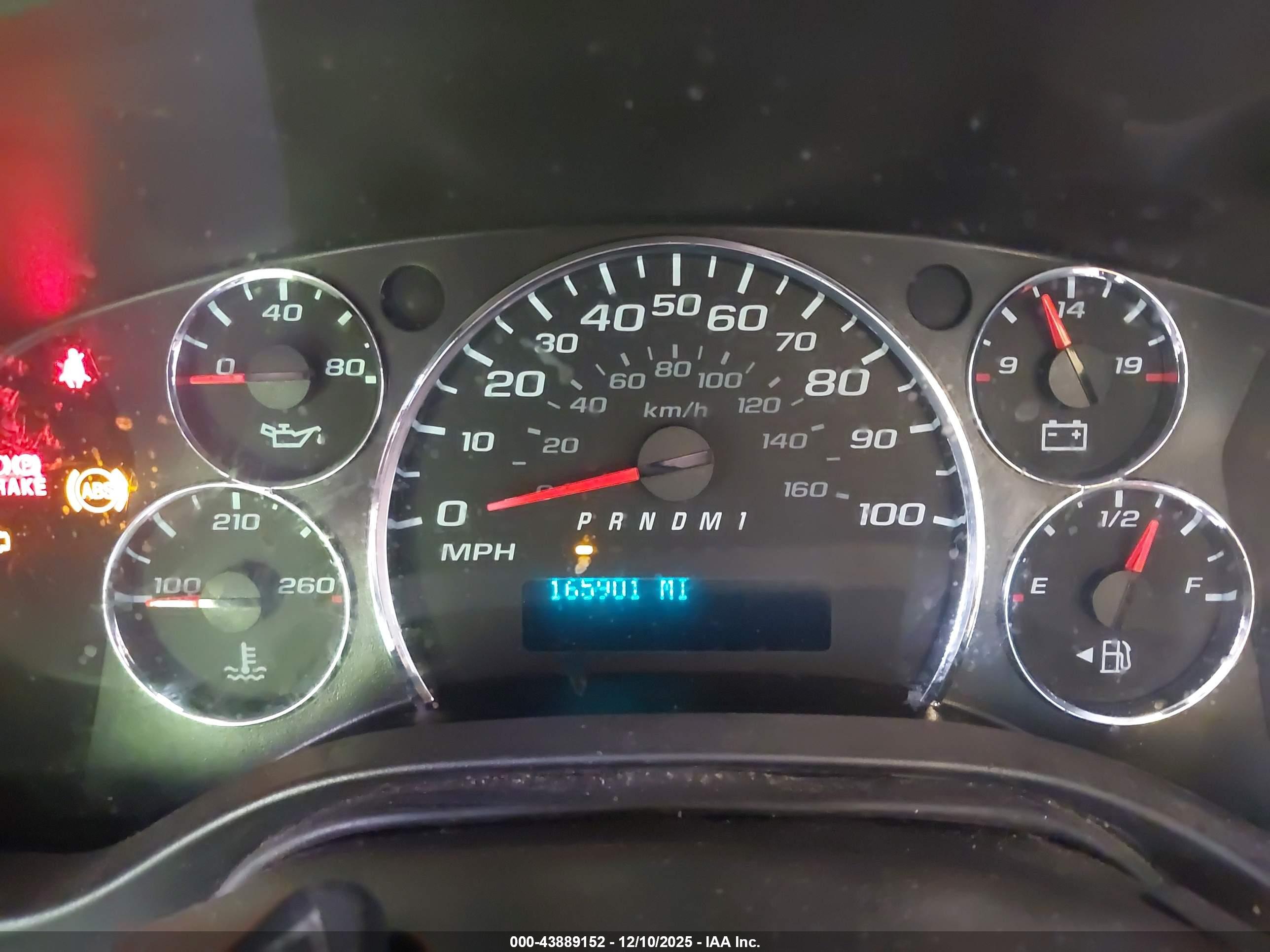 CHEVROLET EXPRESS image 6