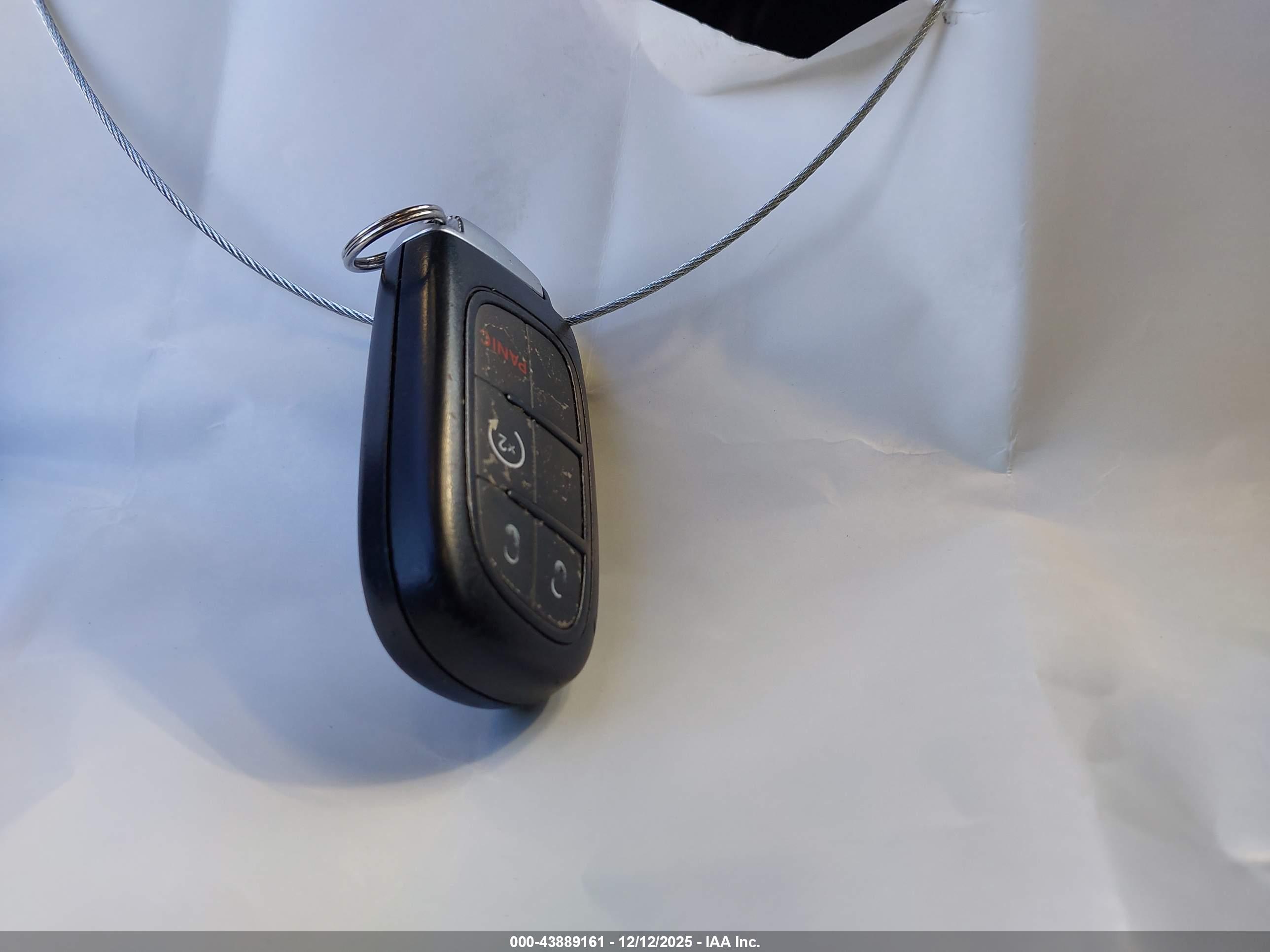 JEEP CHEROKEE image 11